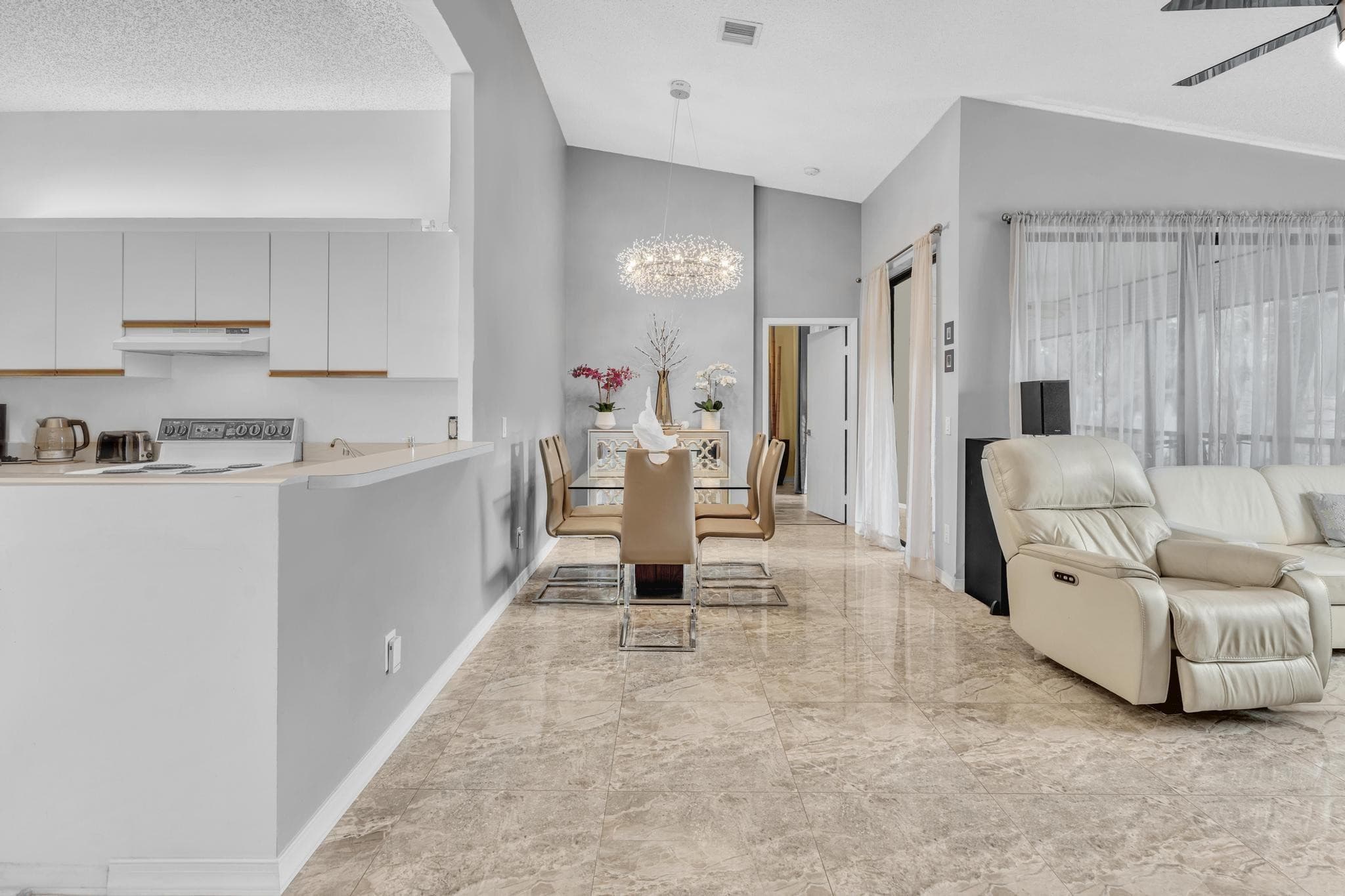 5395 Firenze Drive O, Boynton Beach, FL 33437 — photo 13 of 63