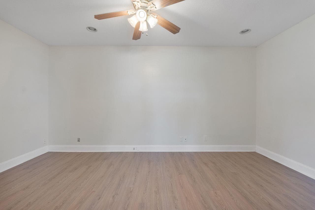 1431 S Ocean Boulevard 87, Lauderdale-By-The-Sea, FL 33062 — photo 20 of 48