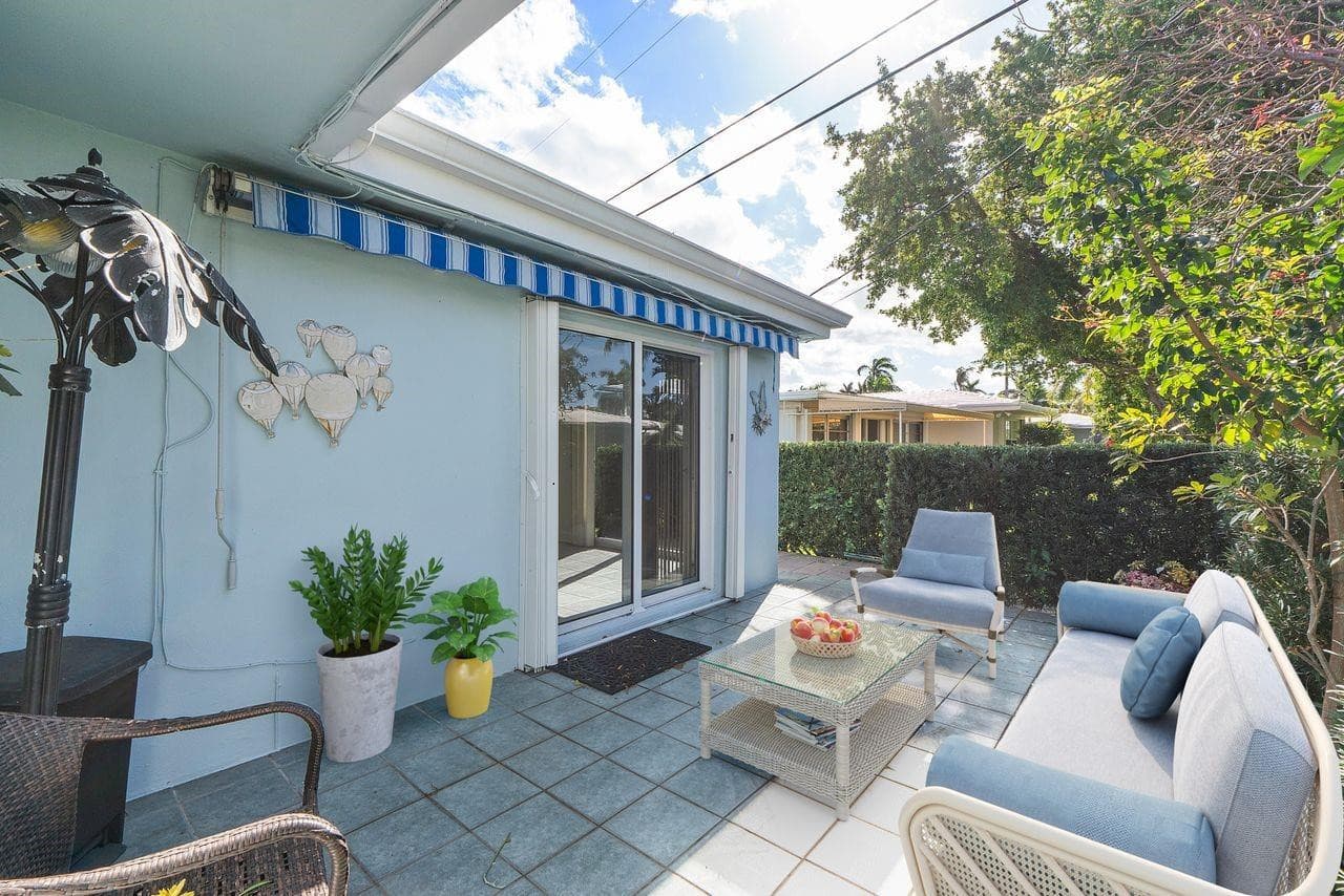 1431 S Ocean Boulevard 87, Lauderdale-By-The-Sea, FL 33062 — photo 23 of 48