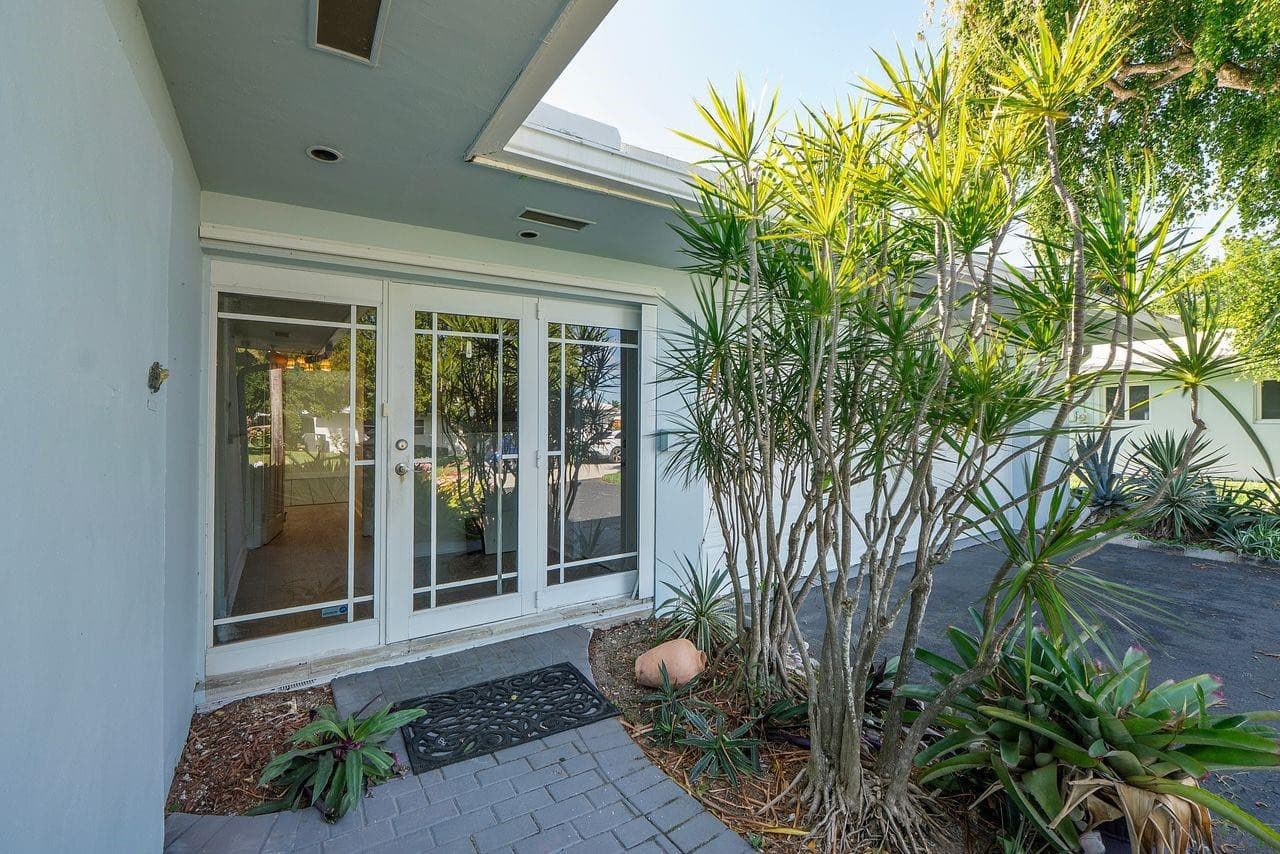 1431 S Ocean Boulevard 87, Lauderdale-By-The-Sea, FL 33062 — photo 24 of 48