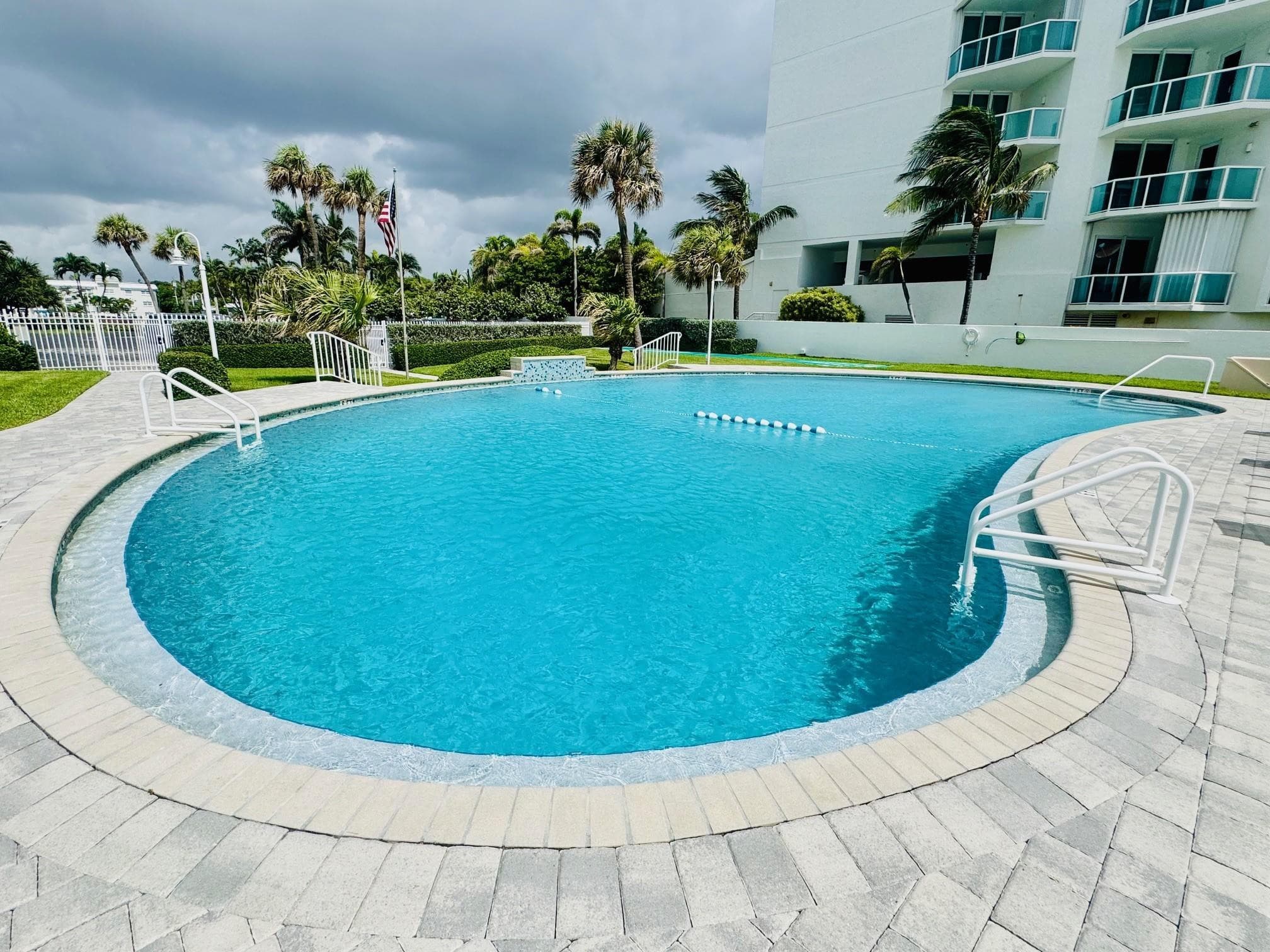 1431 S Ocean Boulevard 87, Lauderdale-By-The-Sea, FL 33062 — photo 33 of 48