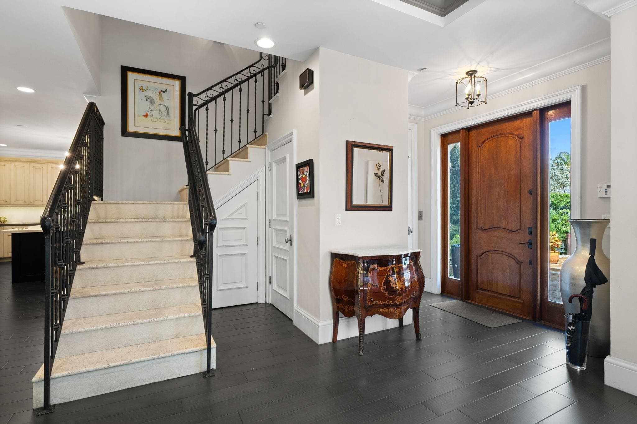 645 NE 17th Way 645, Fort Lauderdale, FL 33304 — photo 3 of 49