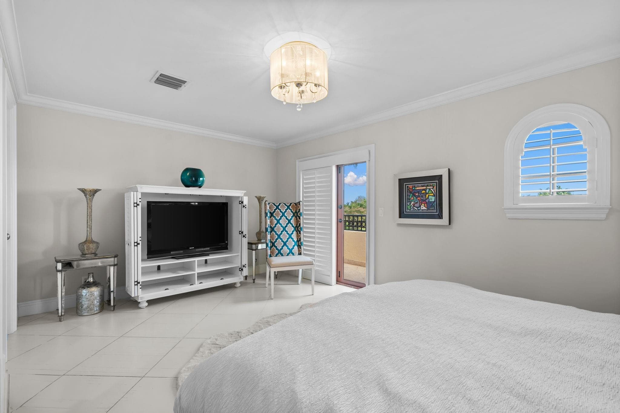 645 NE 17th Way 645, Fort Lauderdale, FL 33304 — photo 37 of 49