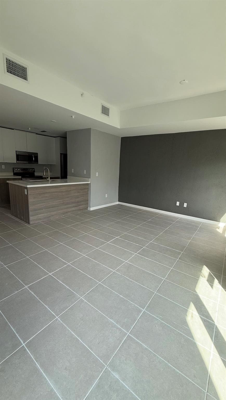 2511 Pierce Street 2, Hollywood, FL 33020 — photo 5 of 6