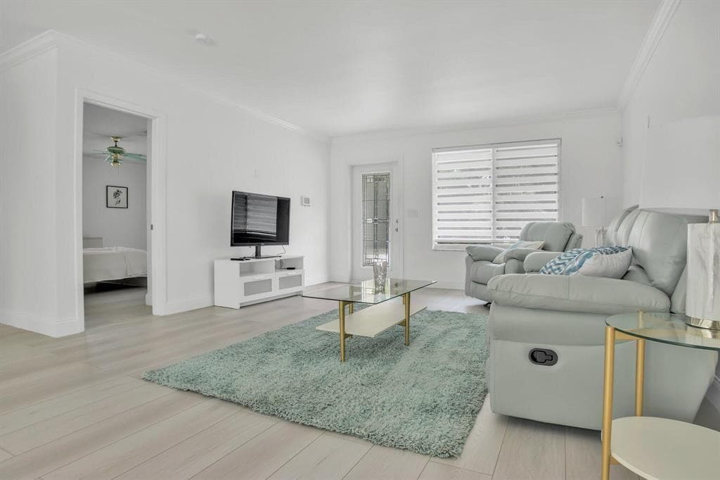 1250 Arthur Street, Hollywood, FL 33019 — photo 2 of 16