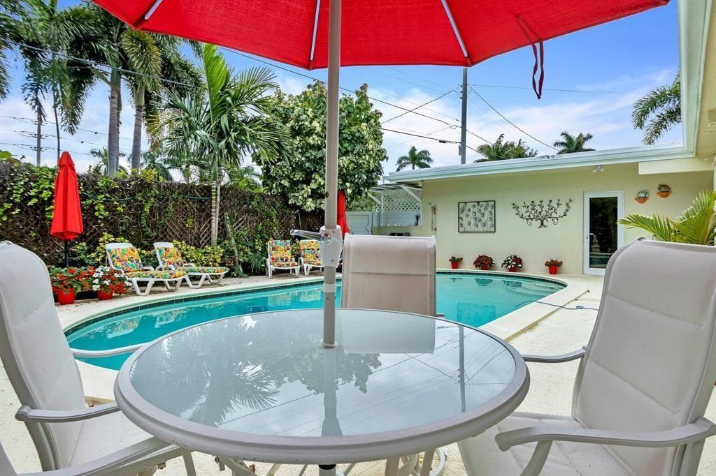 1250 Arthur Street, Hollywood, FL 33019 — photo 11 of 16