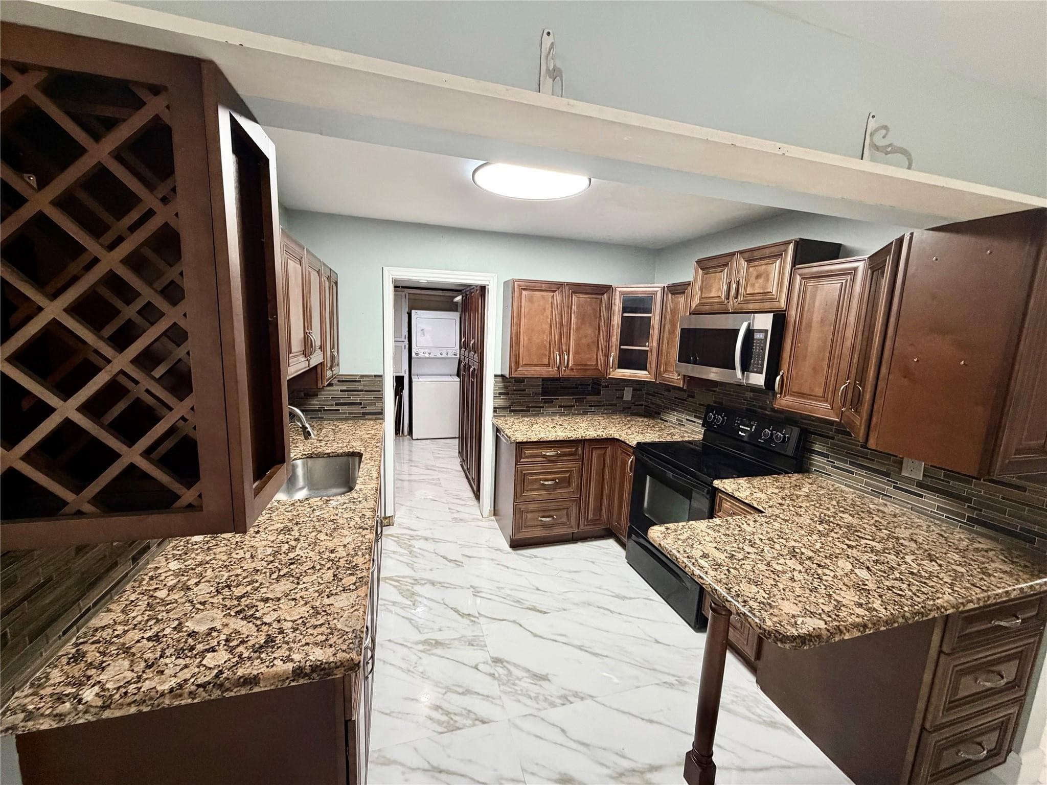 4541 NE 6th Terrace, Deerfield Beach, FL 33064 — photo 6 of 43