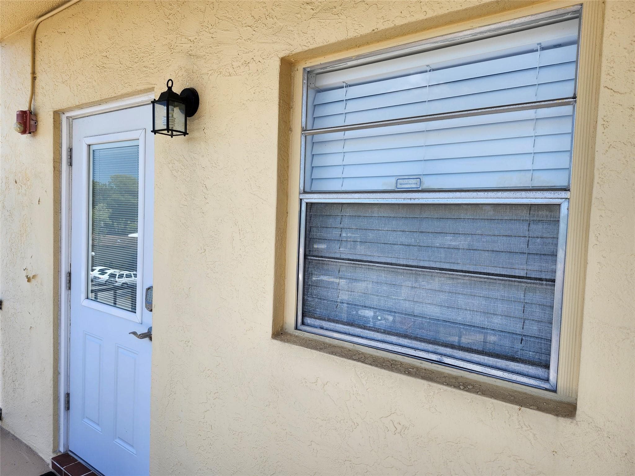 301 Cambridge Road 301, Hollywood, FL 33024 — photo 2 of 31
