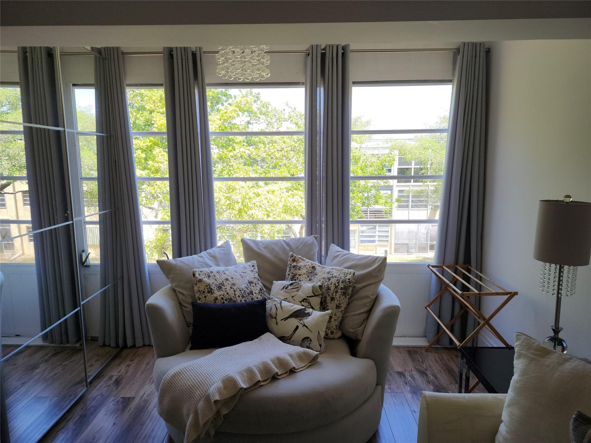 301 Cambridge Road 301, Hollywood, FL 33024 — photo 11 of 31