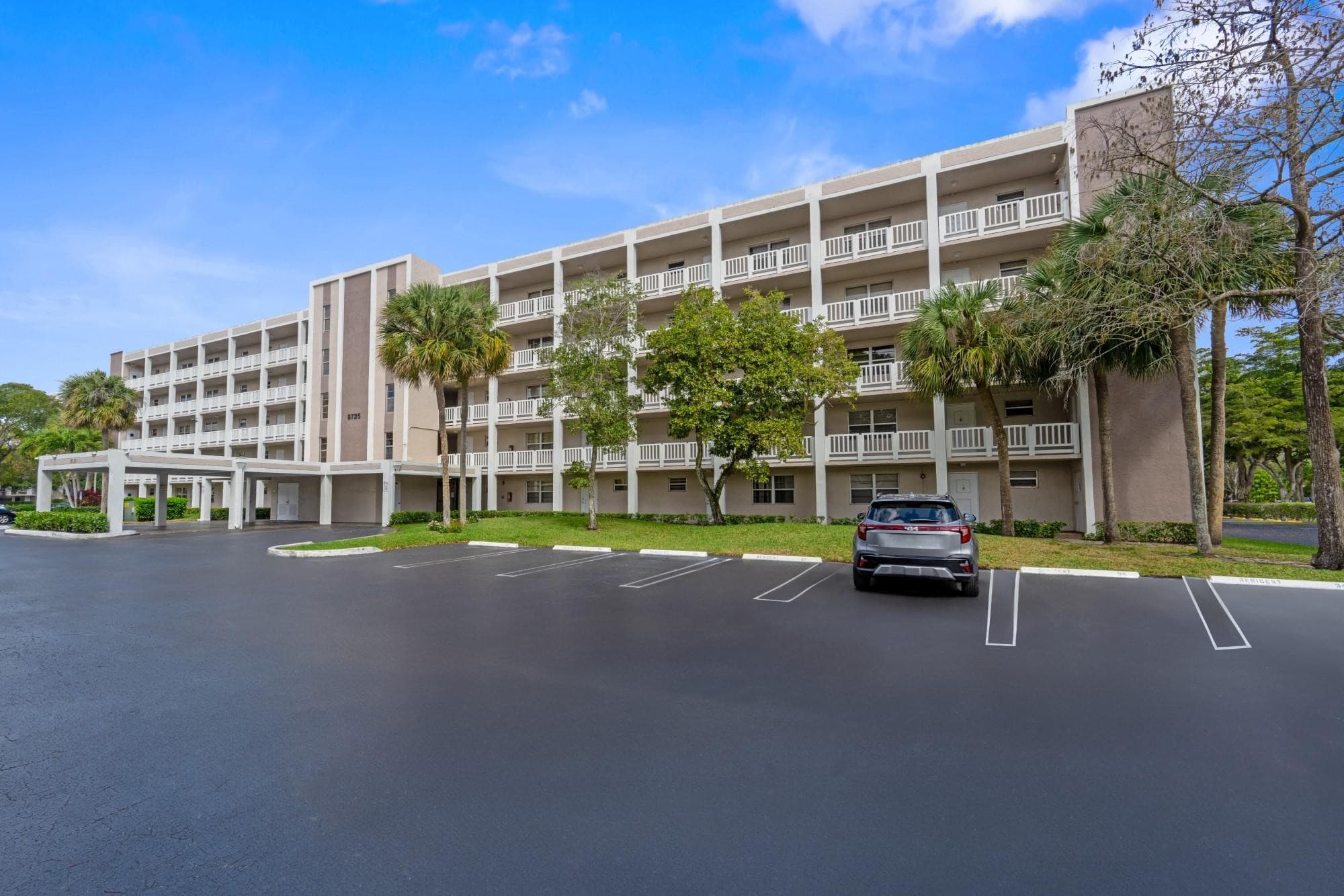8735 Ramblewood Drive 409, Coral Springs, FL 33071 — photo 1 of 25