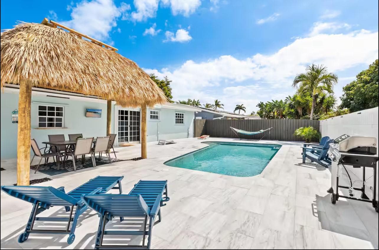 304 SE 4th Street, Dania Beach, FL 33004 — photo 23 of 27