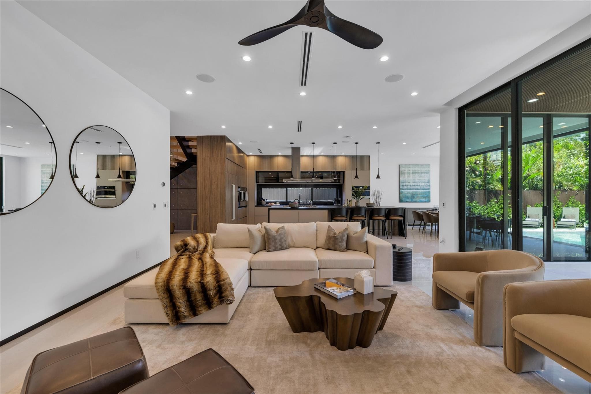 727 NE 17th Way, Fort Lauderdale, FL 33304 — photo 47 of 96