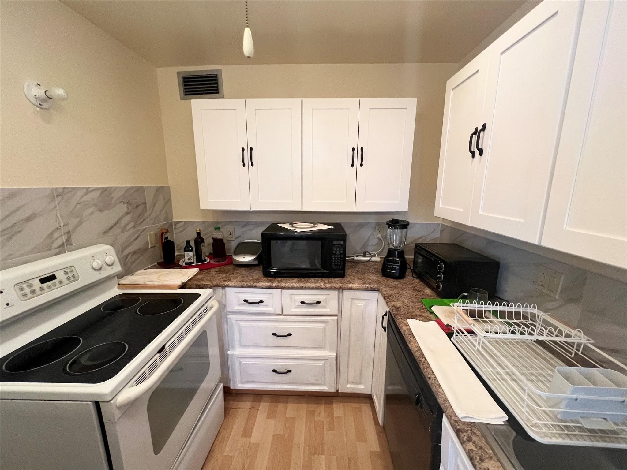 191 Markham I 191, Deerfield Beach, FL 33442 — photo 1 of 42