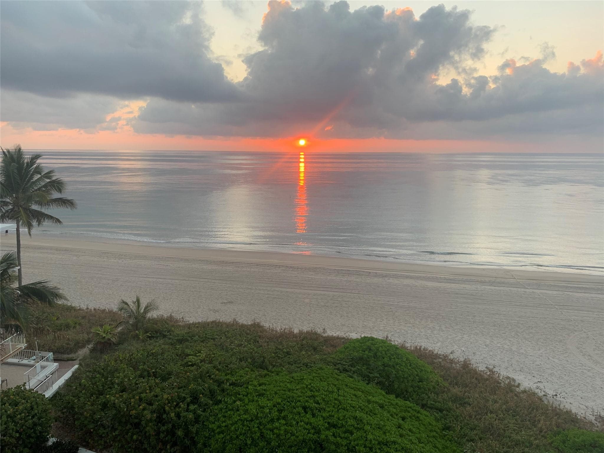 1500 S Ocean Boulevard 603, Lauderdale-By-The-Sea, FL 33062 — photo 3 of 50