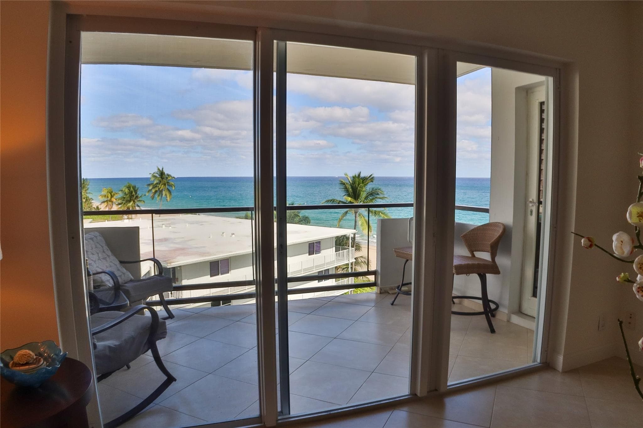 1500 S Ocean Boulevard 603, Lauderdale-By-The-Sea, FL 33062 — photo 4 of 50