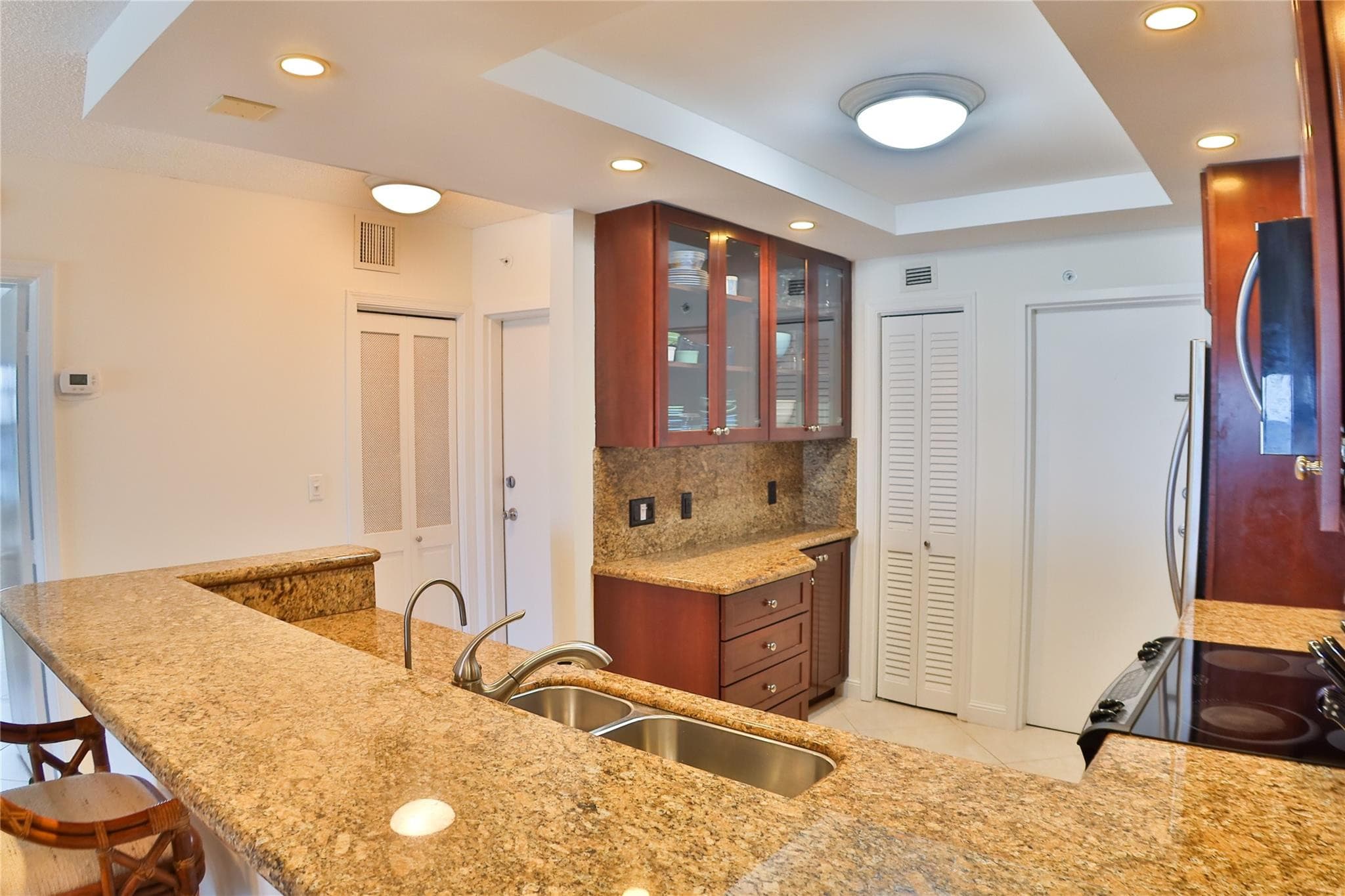 1500 S Ocean Boulevard 603, Lauderdale-By-The-Sea, FL 33062 — photo 13 of 50