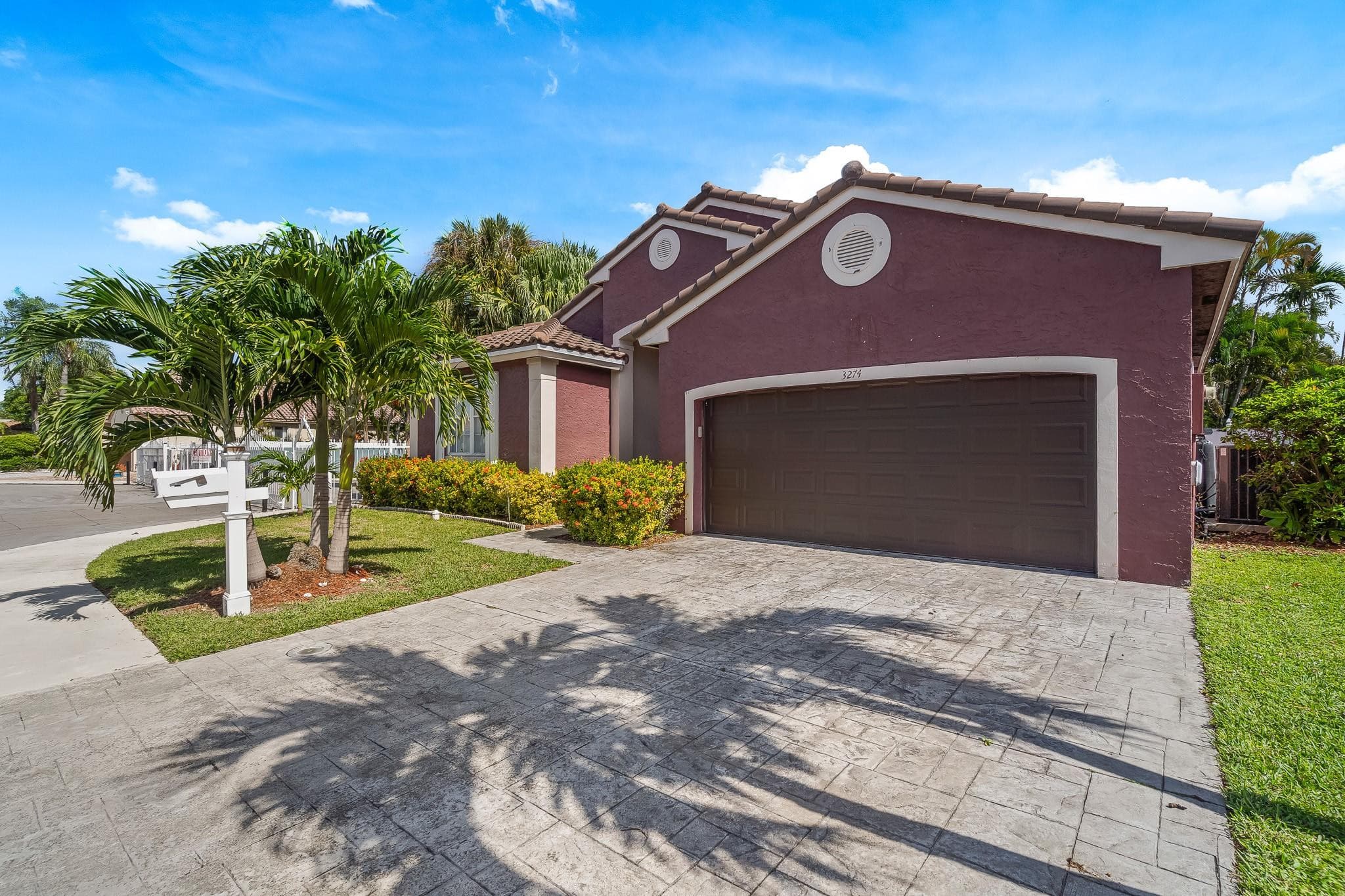 3274 NW 22nd Avenue, Oakland Park, FL 33309 — photo 44 of 51