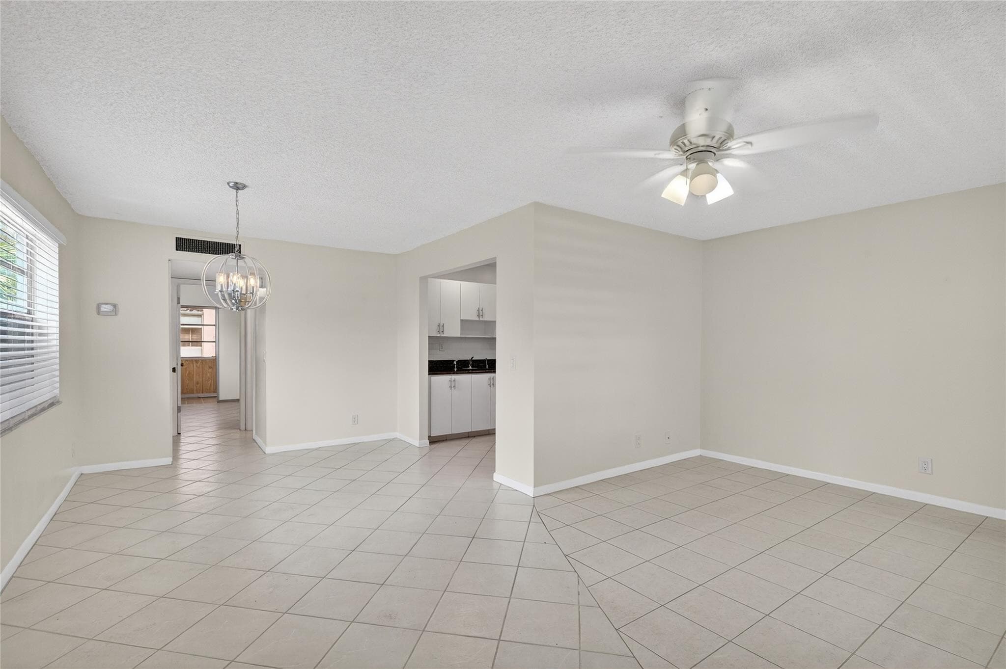 608 Normandy M, Delray Beach, FL 33484 — photo 3 of 19