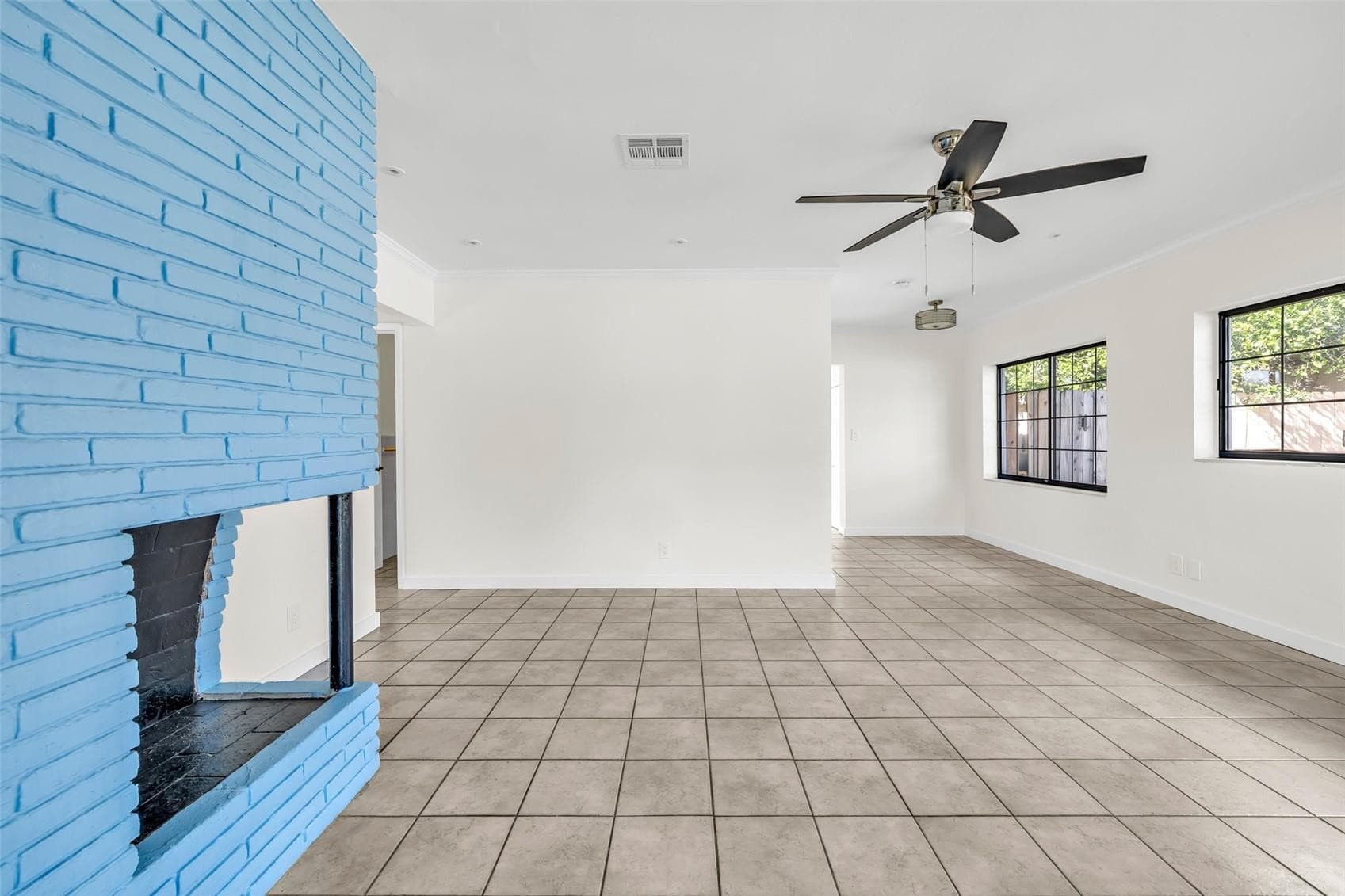 1317 NW 7th Terrace, Fort Lauderdale, FL 33311 — photo 4 of 21