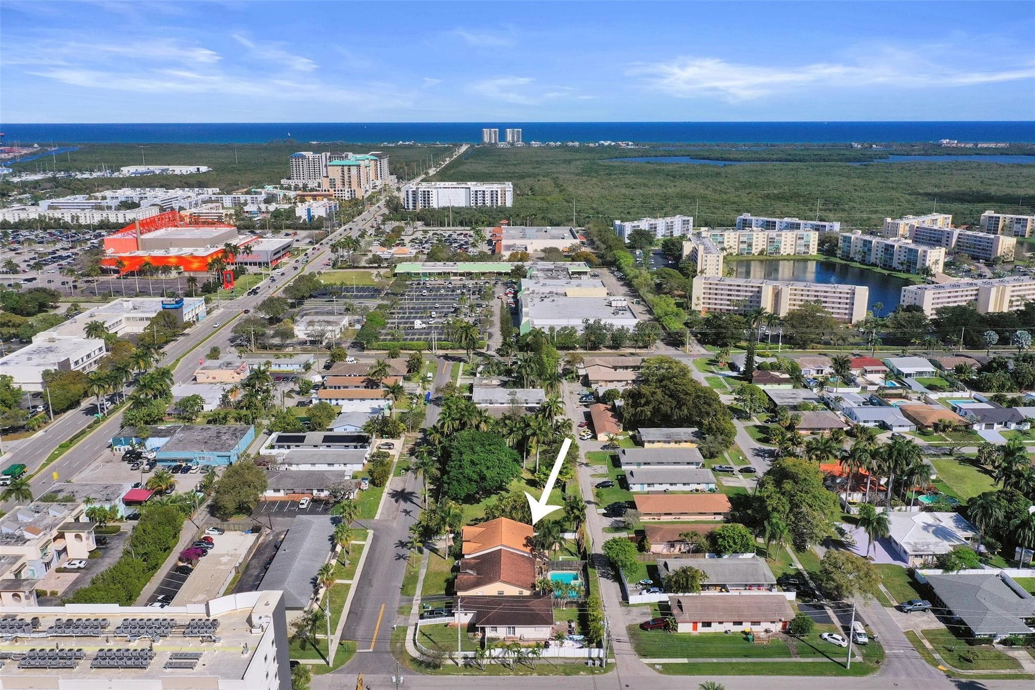 210 SE Park Street, Dania Beach, FL 33004 — photo 4 of 38