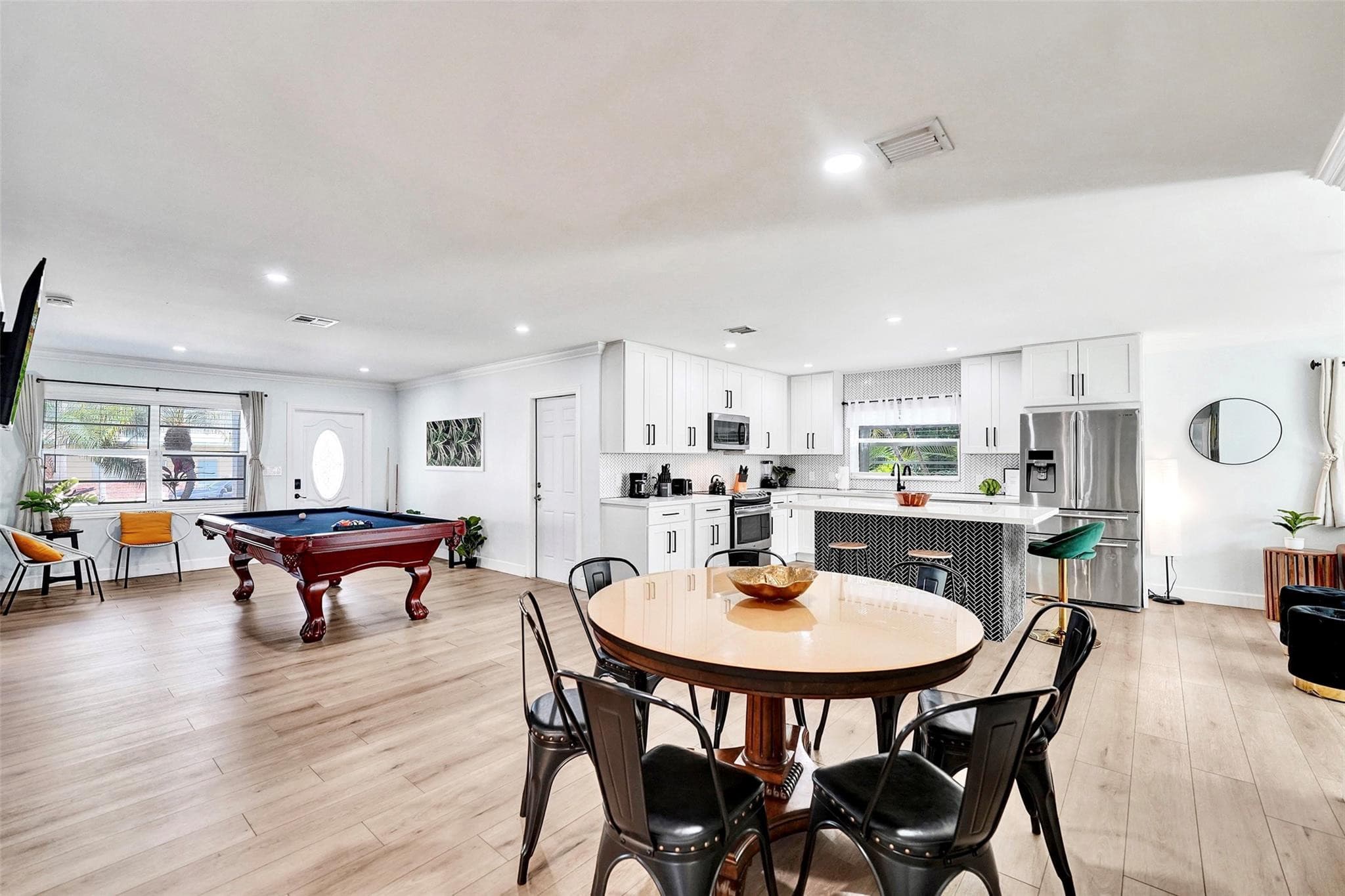 210 SE Park Street, Dania Beach, FL 33004 — photo 13 of 38