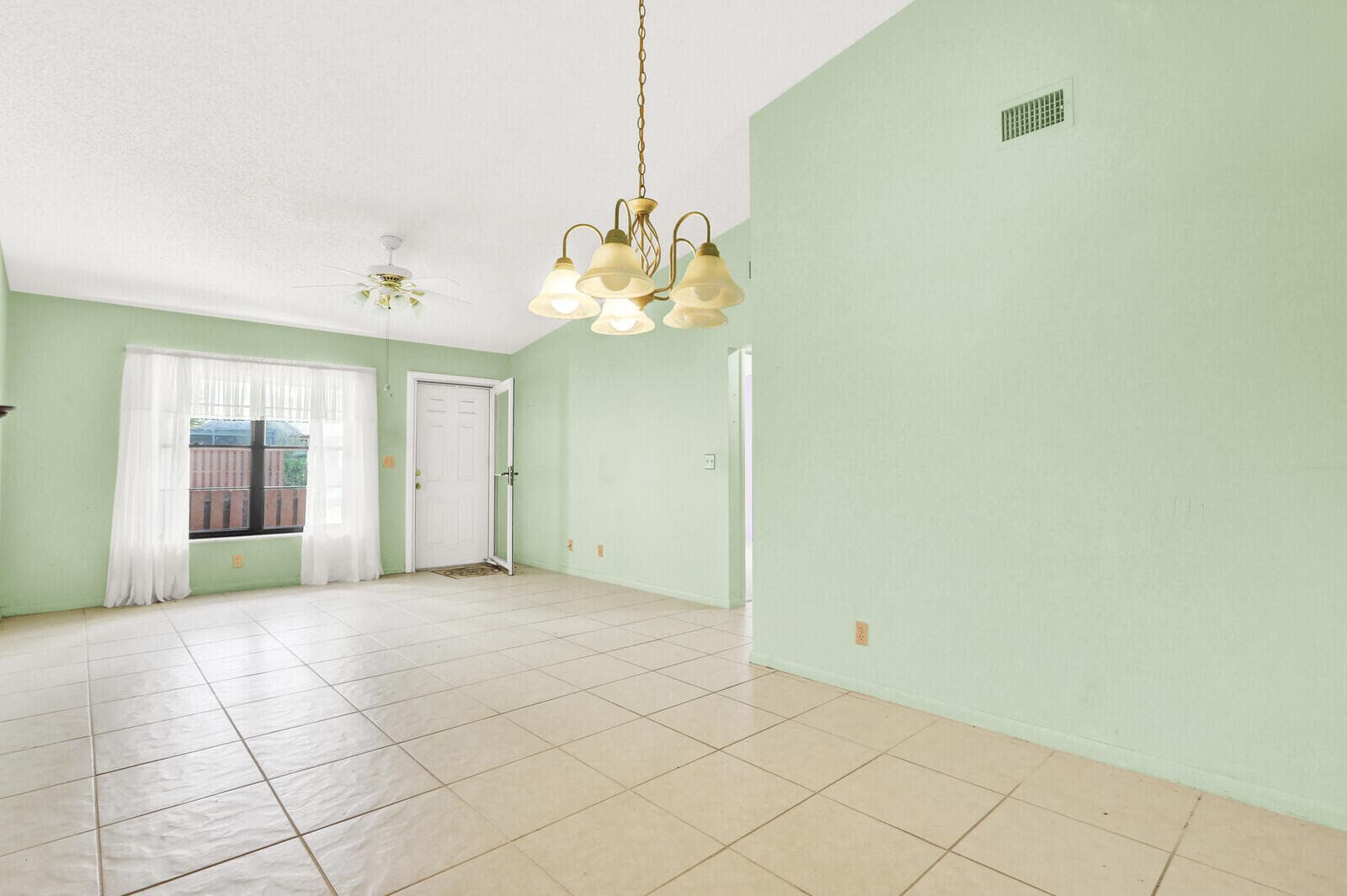 8091 SE Villa Circle, Hobe Sound, FL 33455 — photo 5 of 26