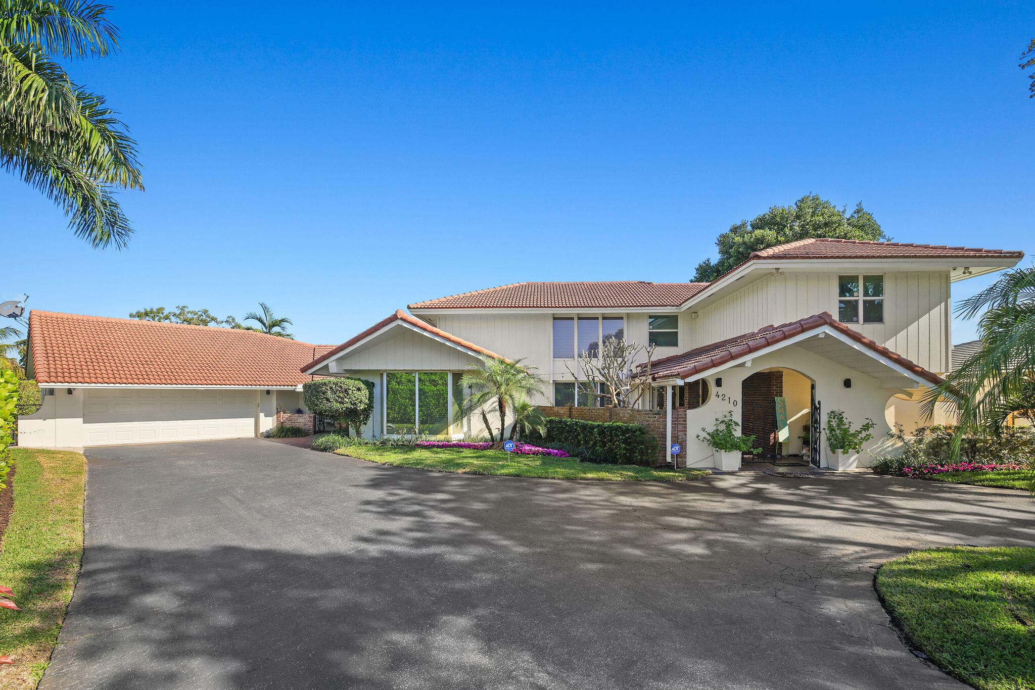 4210 Casper Court, Hollywood, FL 33021 — photo 1 of 22