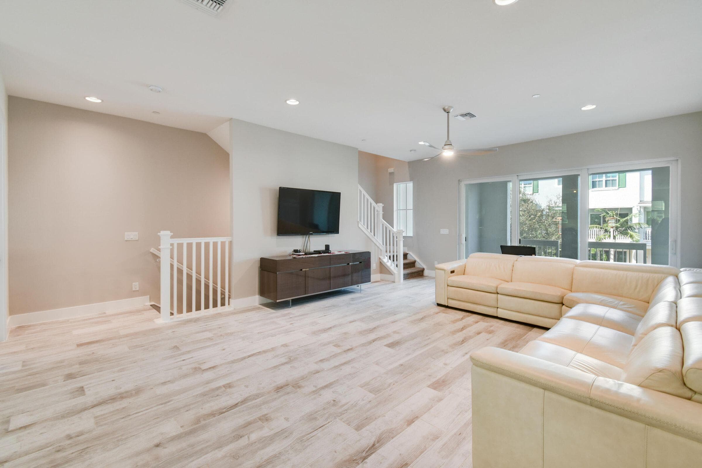 5218 Beckman Terrace, Palm Beach Gardens, FL 33418 — photo 14 of 31