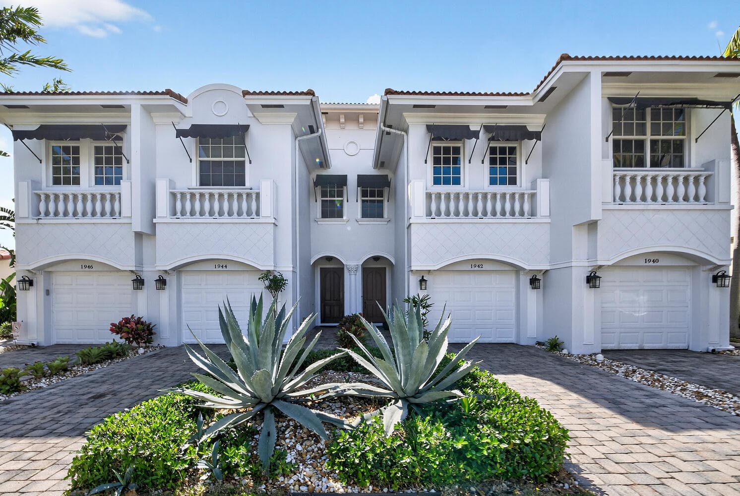 1942 NE 32nd Street, Lighthouse Point, FL 33064 — photo 1 of 25