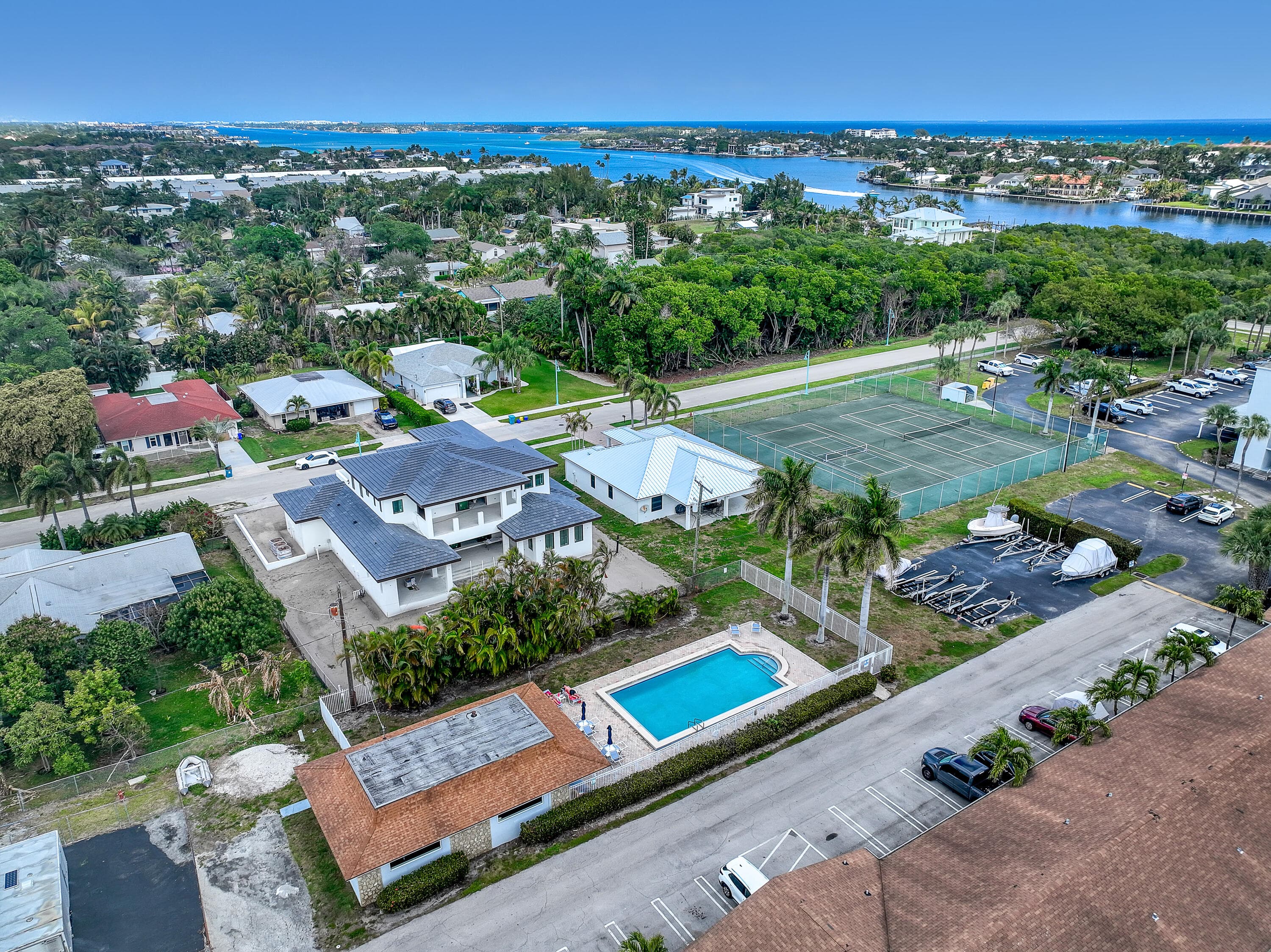 689 NE 6th Court 402, Boynton Beach, FL 33435 — photo 24 of 25