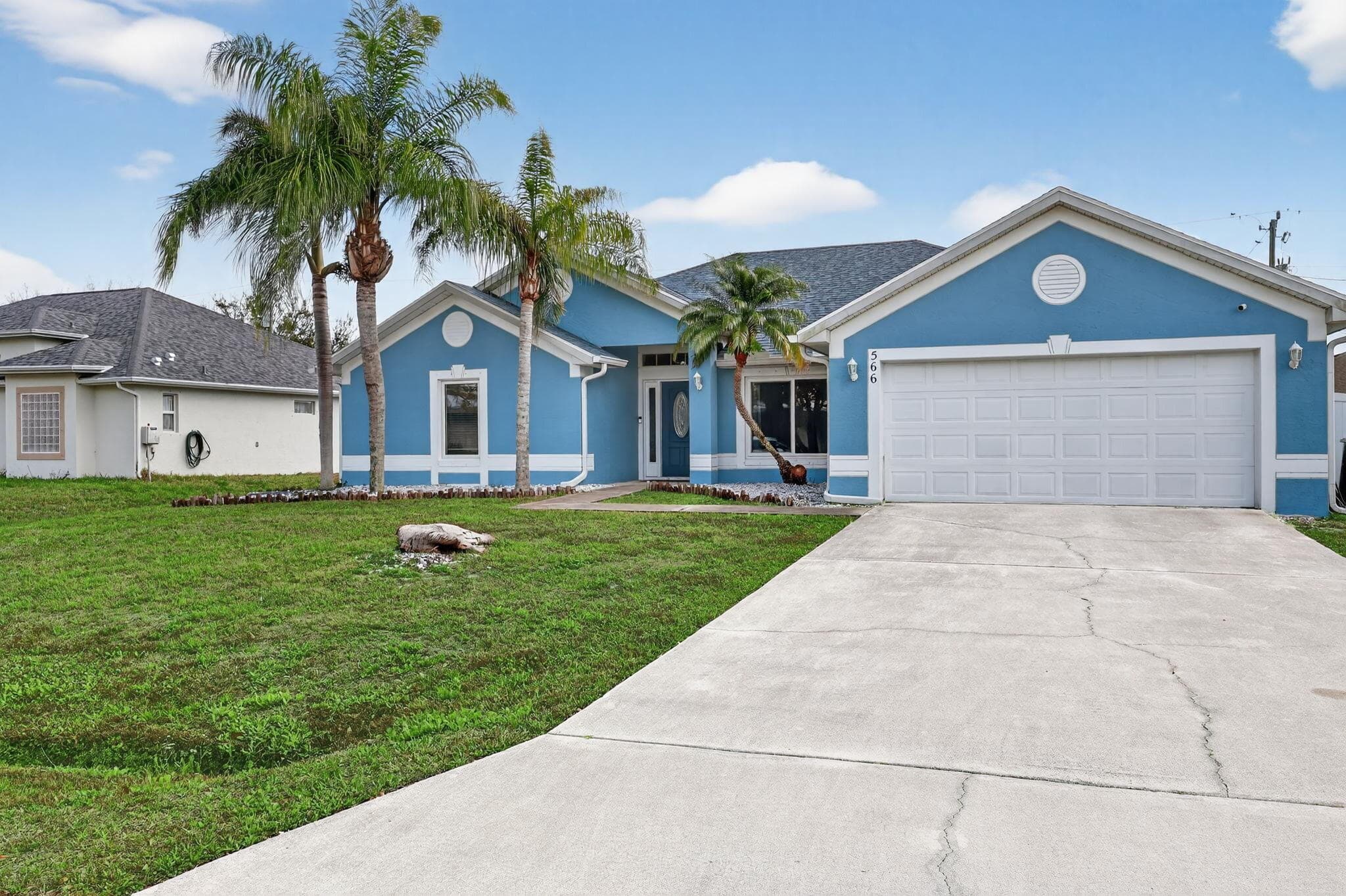 566 SW Sea Holly Terrace, Port St. Lucie, FL 34984 — photo 3 of 54