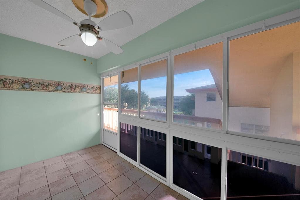 5300 Washington Street G321, Pembroke Pines, FL 33025 — photo 6 of 7