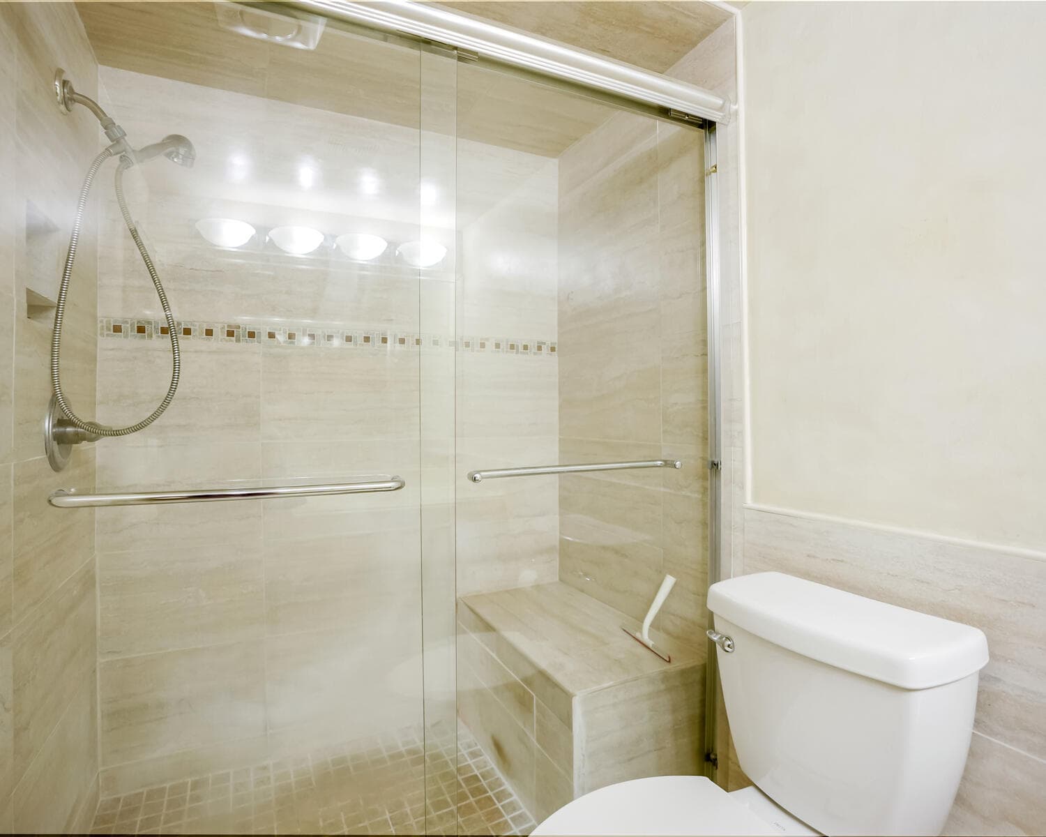 4751 NW 21st Street 303, Lauderhill, FL 33313 — photo 13 of 36