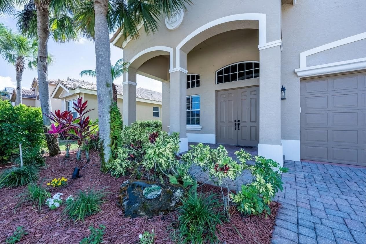 2924 SW Chatham Lane, Port St. Lucie, FL 34953 — photo 3 of 64