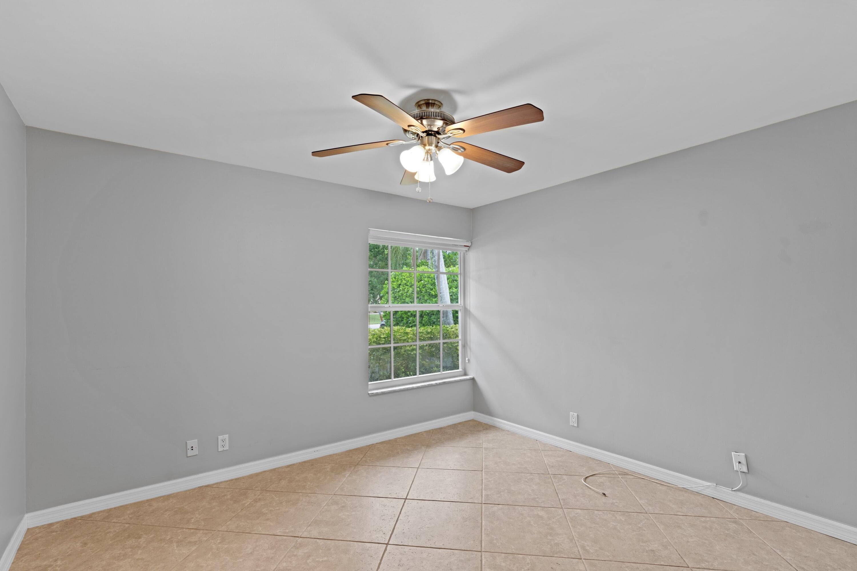 925 Foxpointe Circle, Delray Beach, FL 33445 — photo 15 of 21