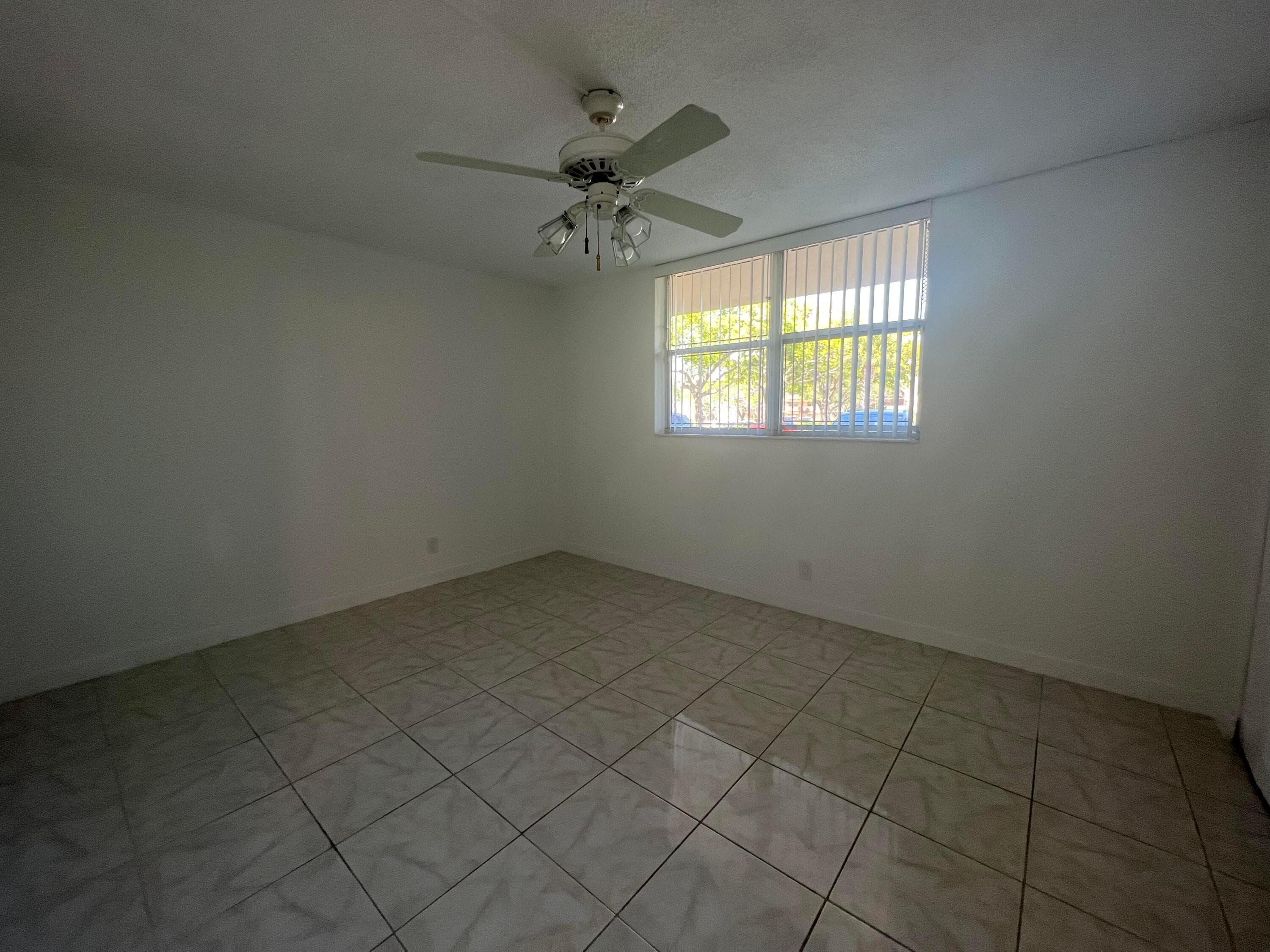 6161 NW 2nd Avenue 114, Boca Raton, FL 33487 — photo 10 of 15