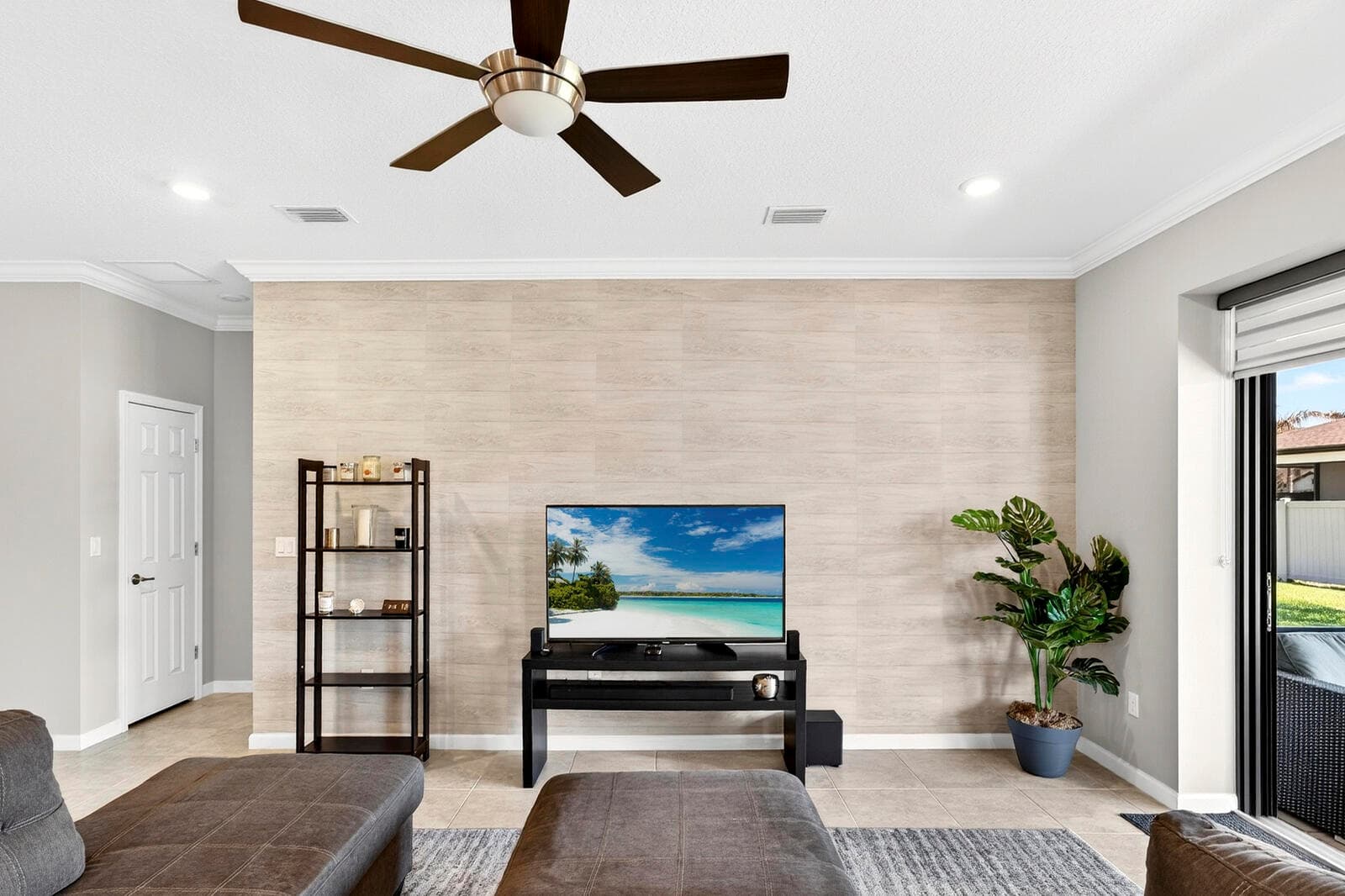 4615 Iron Street, Vero Beach, FL 32967 — photo 12 of 33