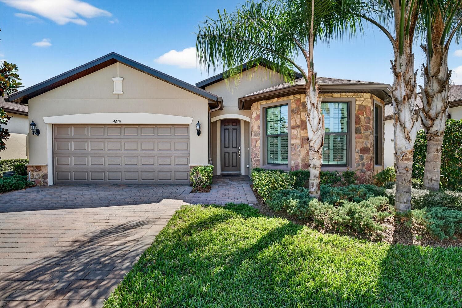 4615 Iron Street, Vero Beach, FL 32967 — photo 3 of 33