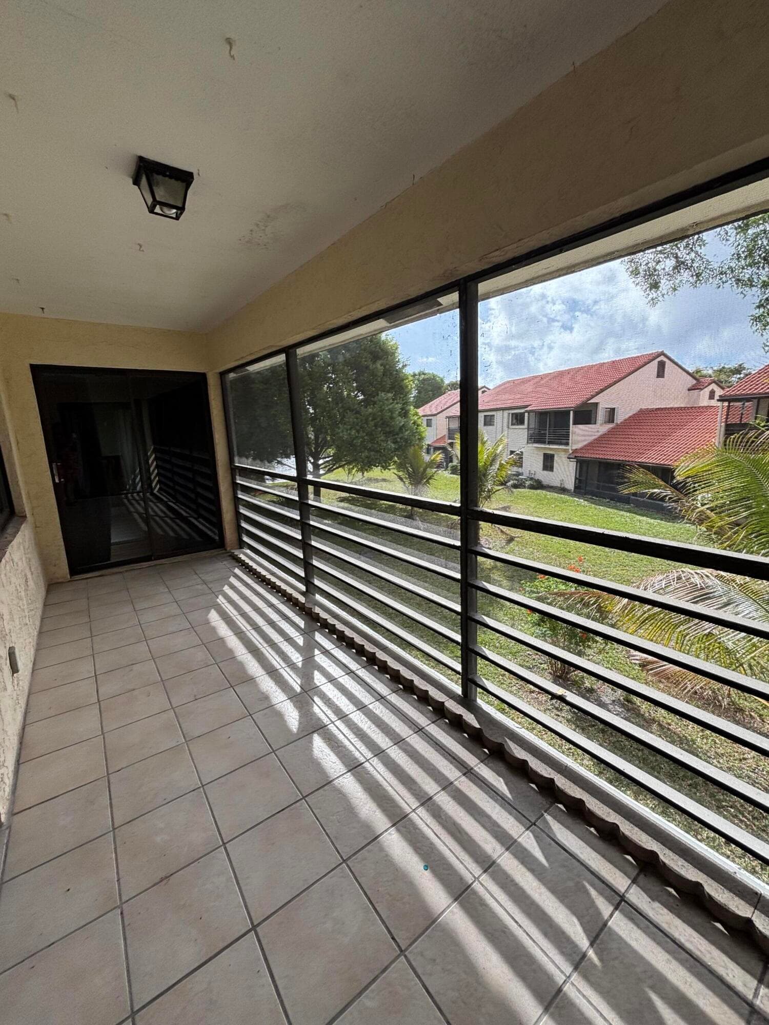 3 Vía De Casas Sur 204, Boynton Beach, FL 33426 — photo 5 of 13
