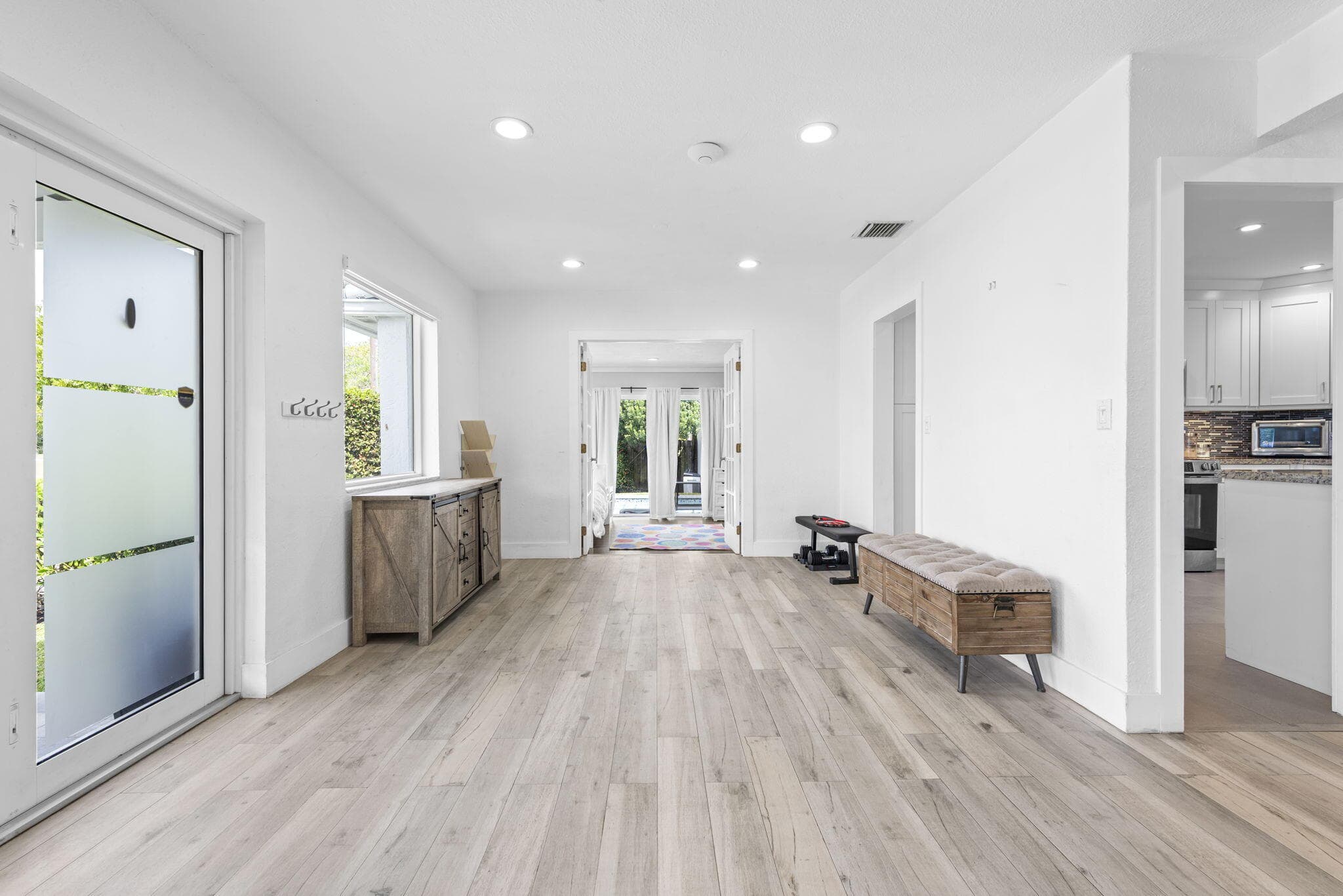 409 N 14th Avenue, Hollywood, FL 33020 — photo 6 of 32