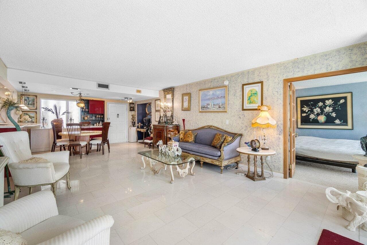 2774 S Ocean Boulevard 708, Palm Beach, FL 33480 — photo 5 of 34