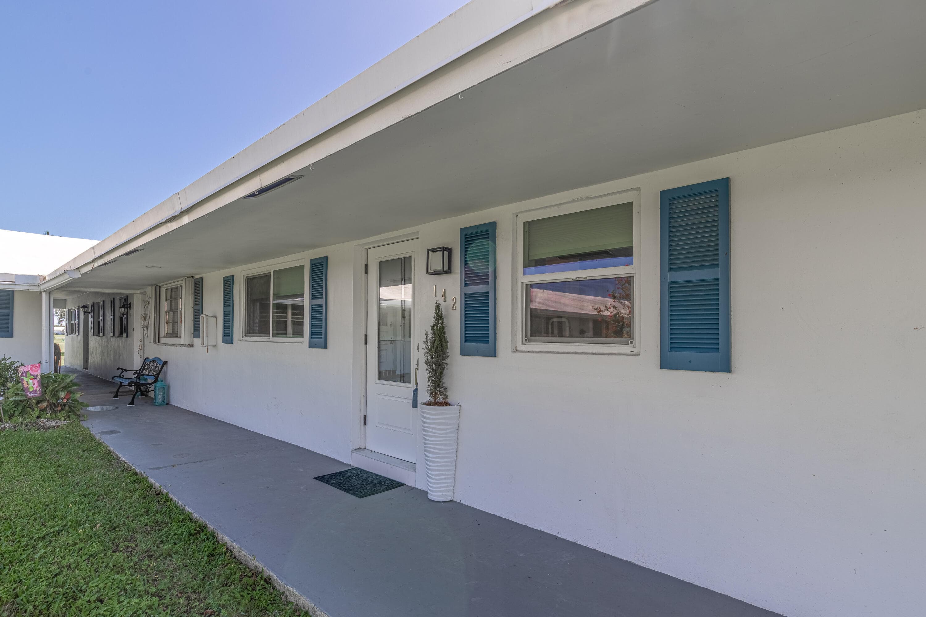 300 SW Golfview Terrace 142, Boynton Beach, FL 33426 — photo 19 of 70