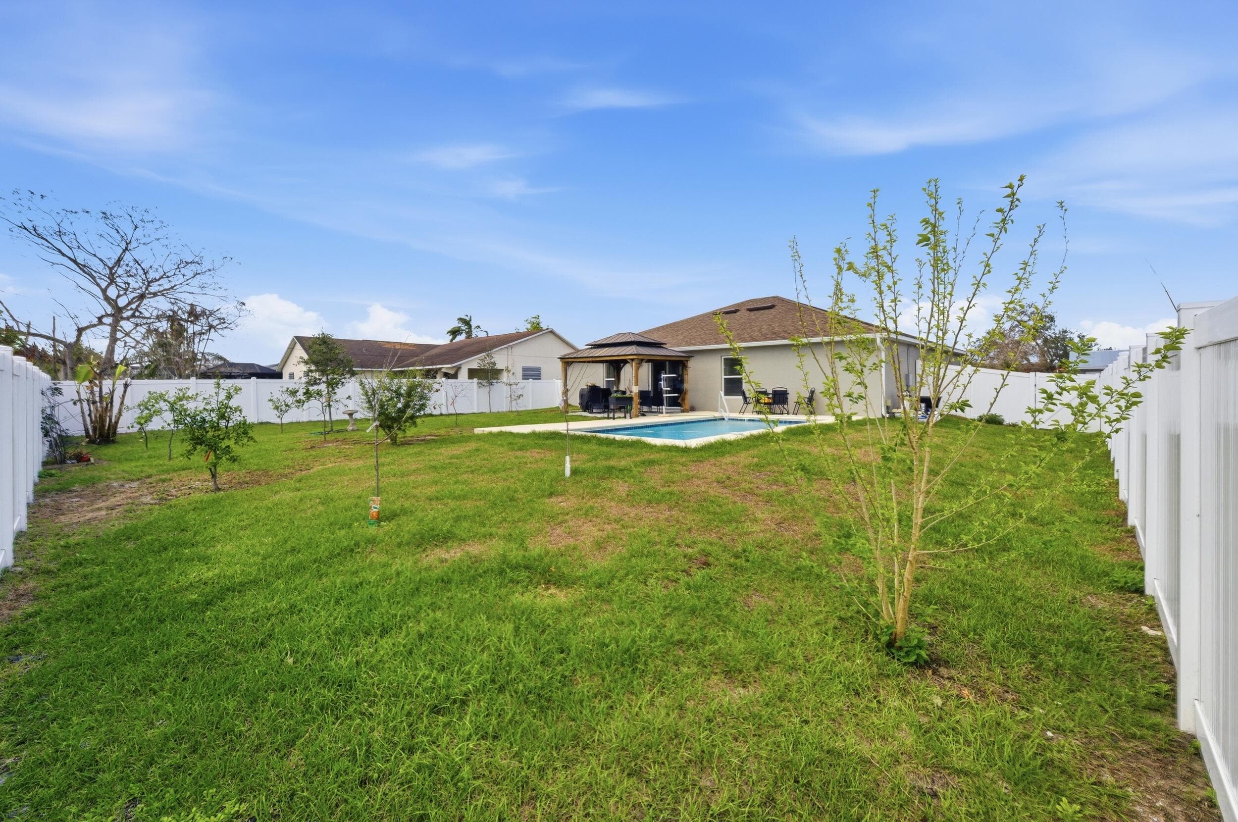 684 SE Crescent Avenue, Port St. Lucie, FL 34984 — photo 33 of 37