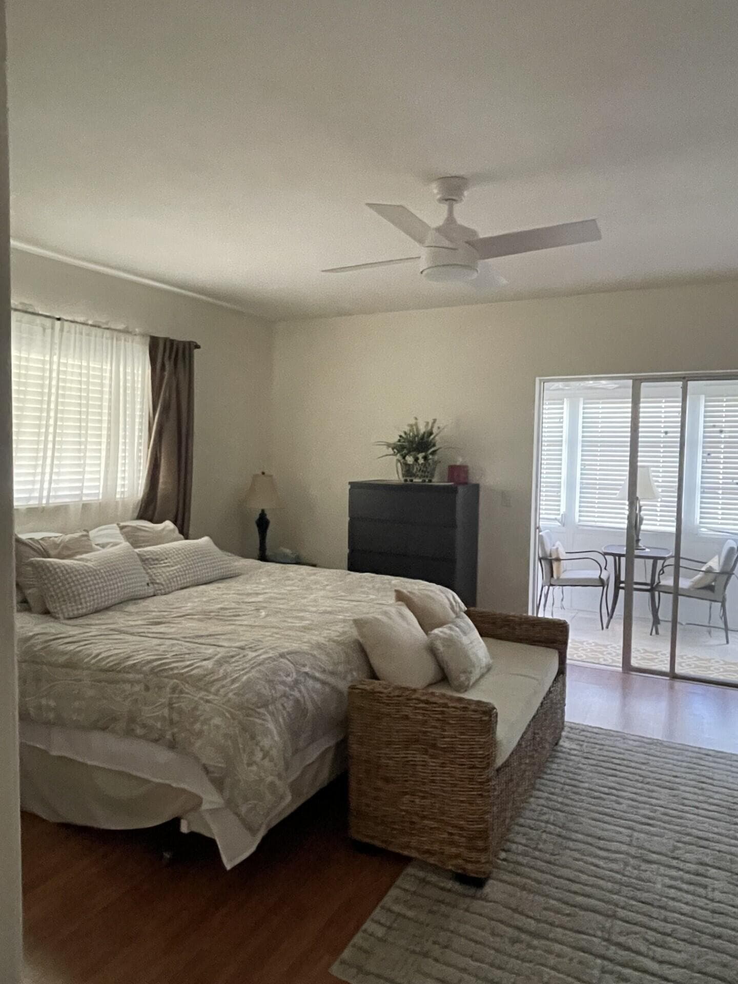3280 Cynthia Lane Unit 203, Lake Worth Beach, FL 33461 — photo 2 of 10
