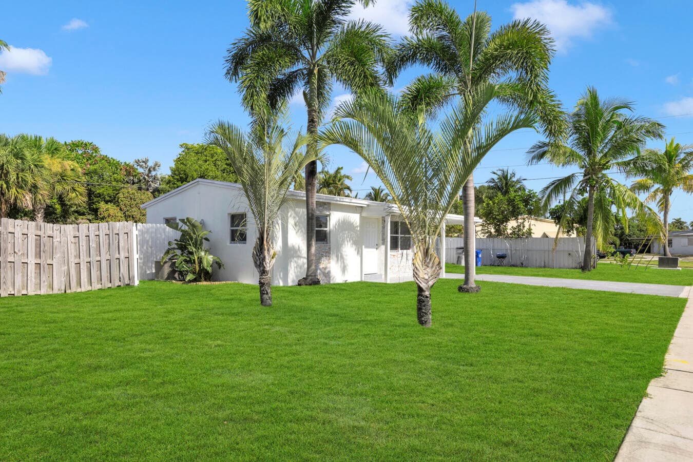 2533 NE 12th Terrace, Pompano Beach, FL 33064 — photo 10 of 16