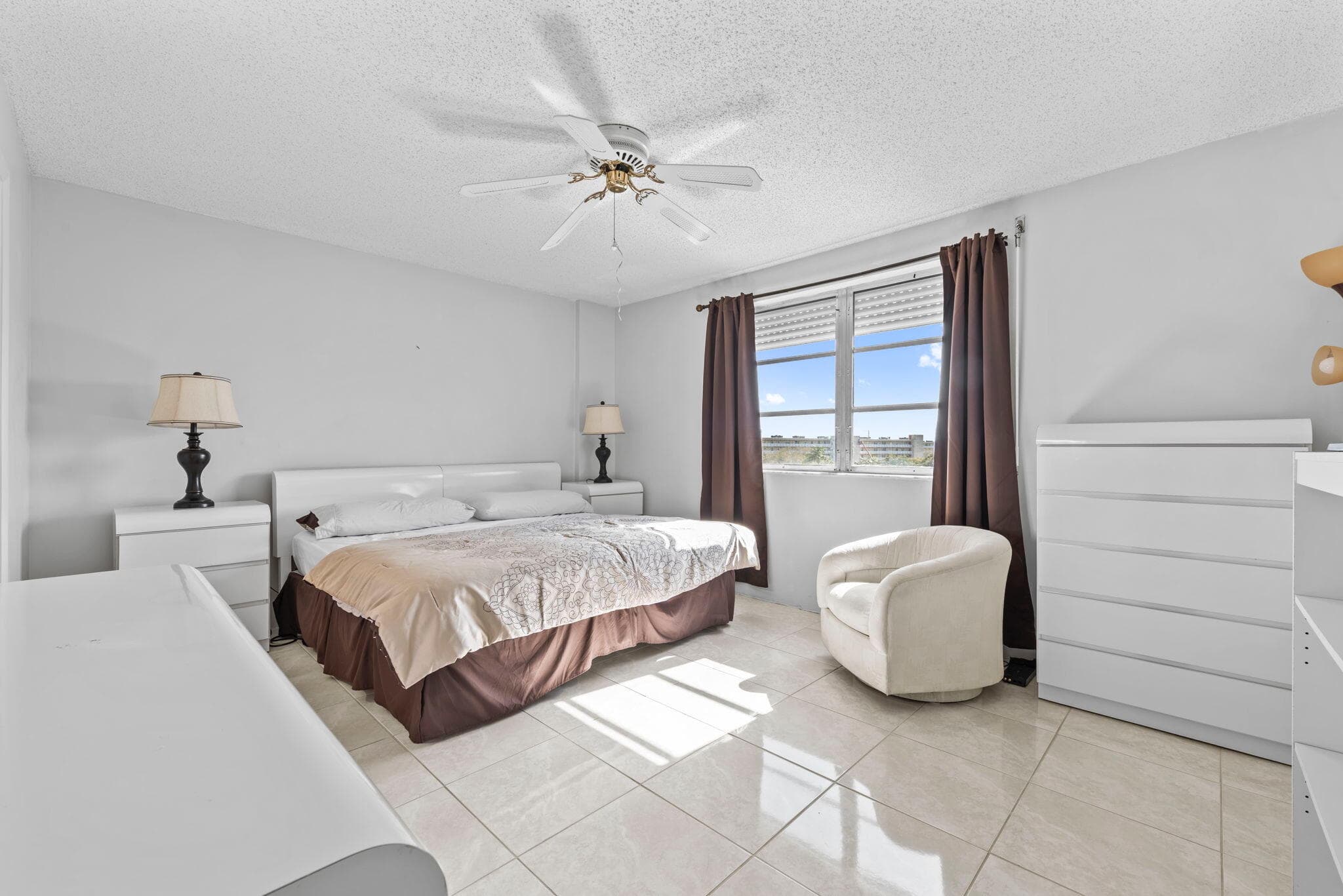 170 SE 5th Avenue Apt 505, Dania Beach, FL 33004 — photo 10 of 17