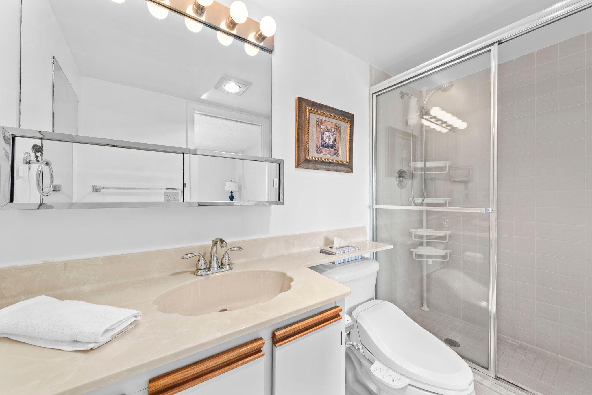 170 SE 5th Avenue Apt 505, Dania Beach, FL 33004 — photo 12 of 17