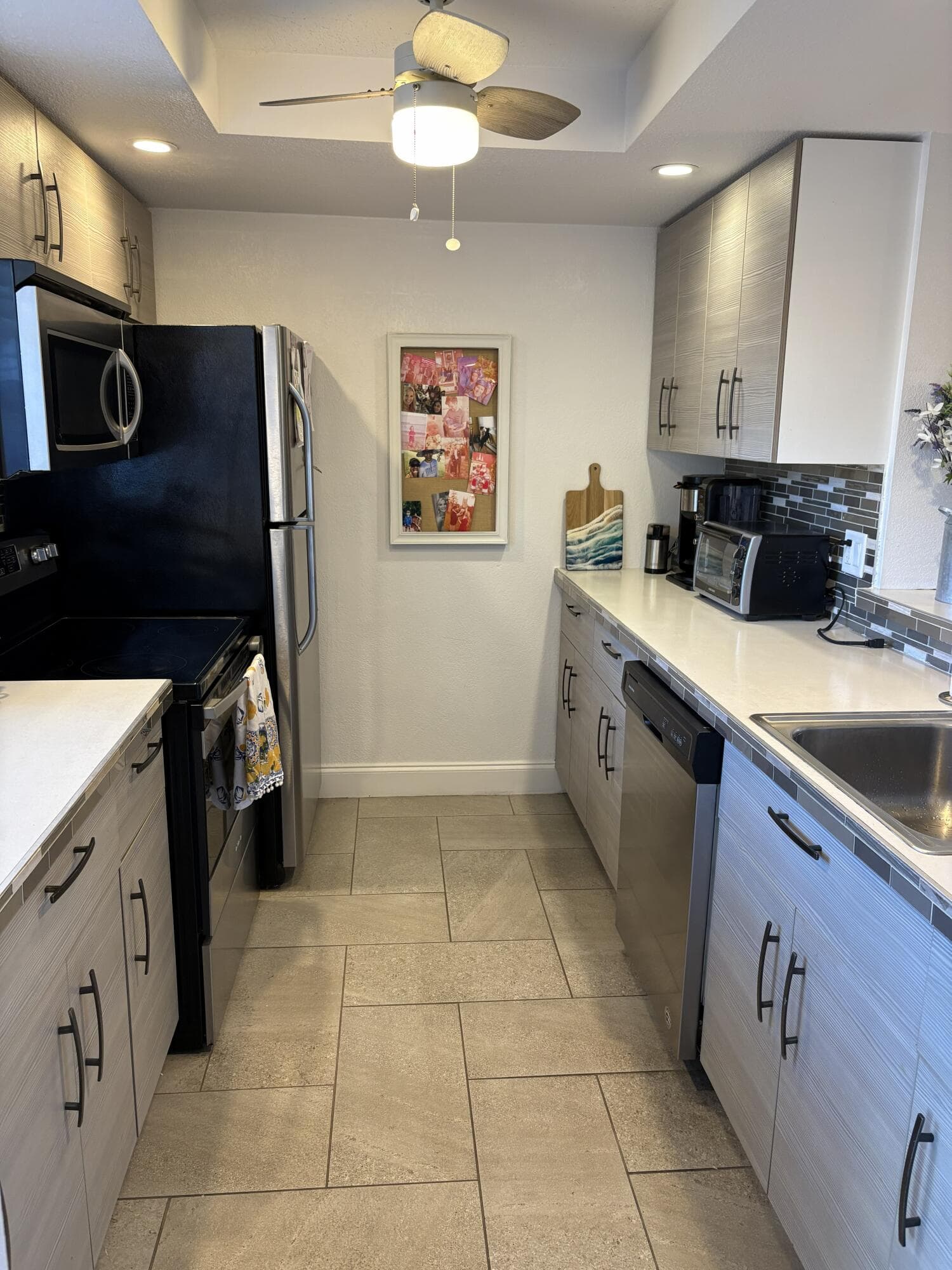 330 NE 26th Avenue Apt 108, Boynton Beach, FL 33435 — photo 5 of 19