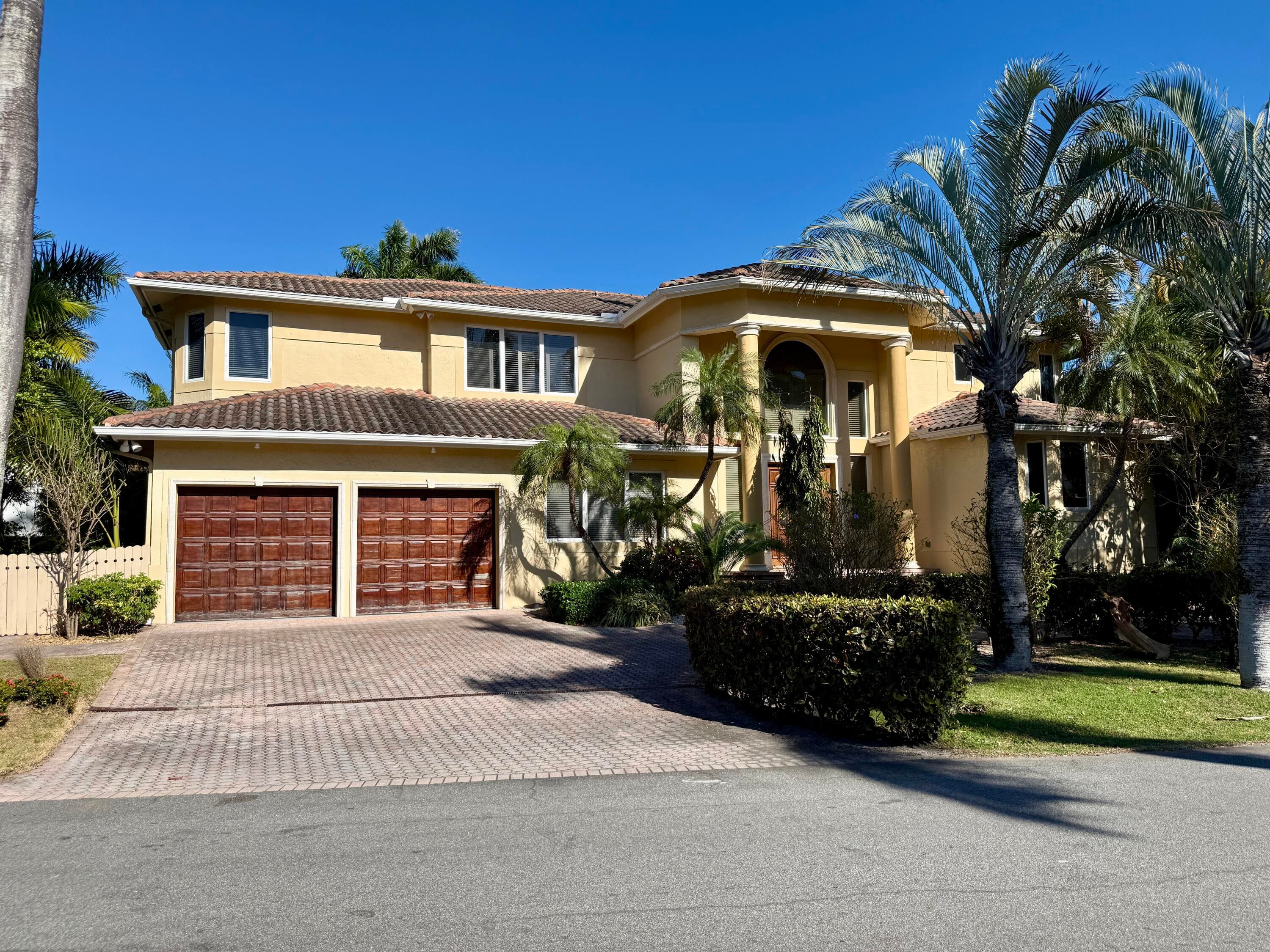 122 Nurmi Drive, Fort Lauderdale, FL 33301 — photo 1 of 4