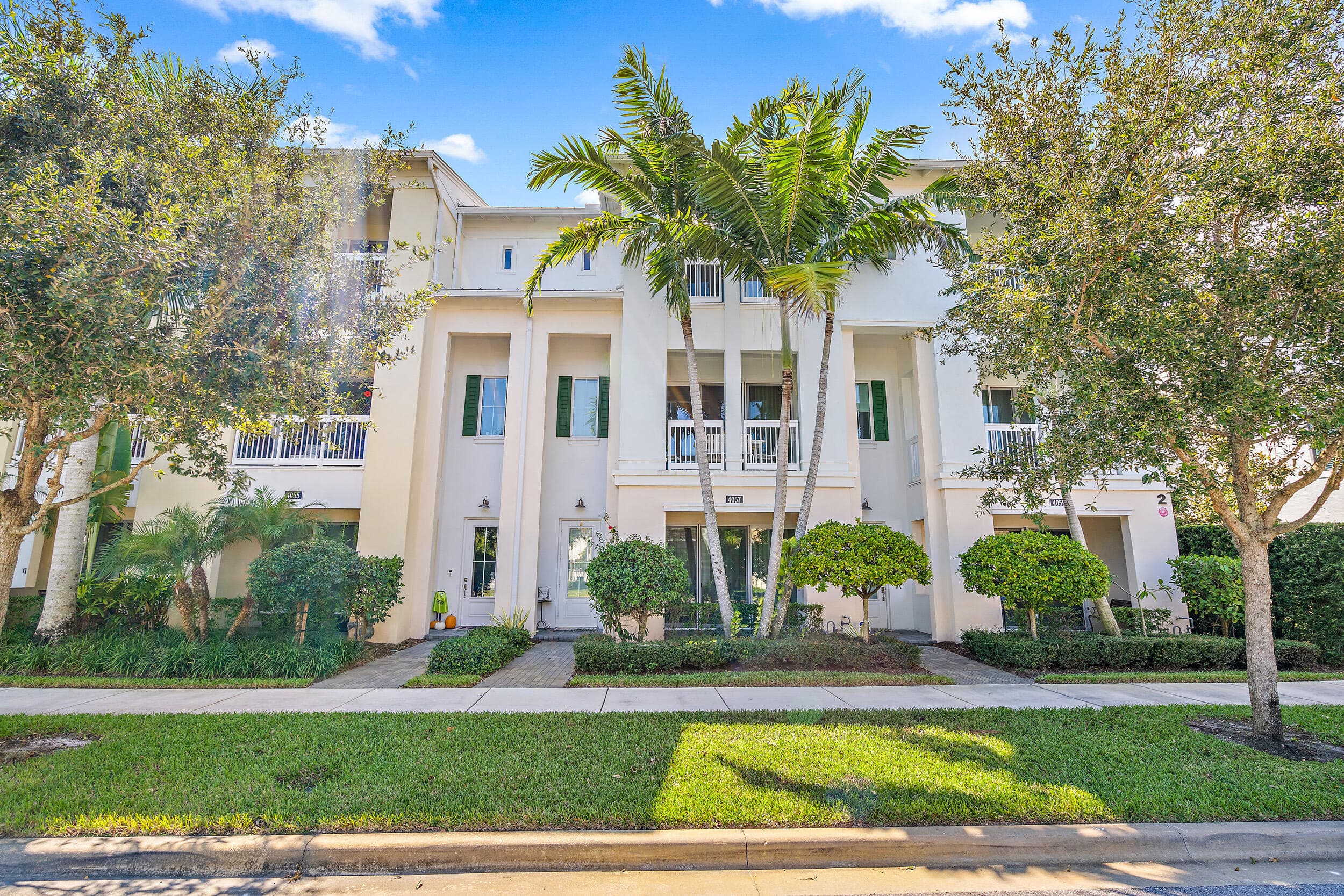4057 Faraday Way, Palm Beach Gardens, FL 33418 — photo 3 of 56
